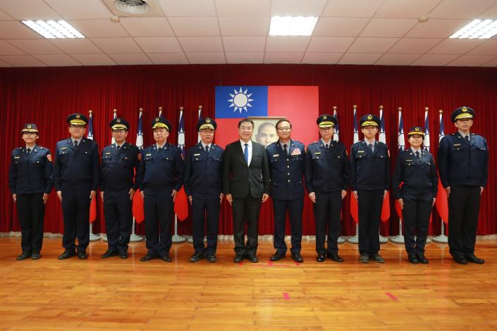 å¸é·åºå¸­å¸è­¦å±å¡è­¦éè·æéåå¼åå½±