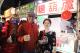 1221 荷蘭美聲歌手-馬丁(Martin Hurkens)與英國跨界歌手-李美潔(Mary-Jess)逛夜市 (1).JPG