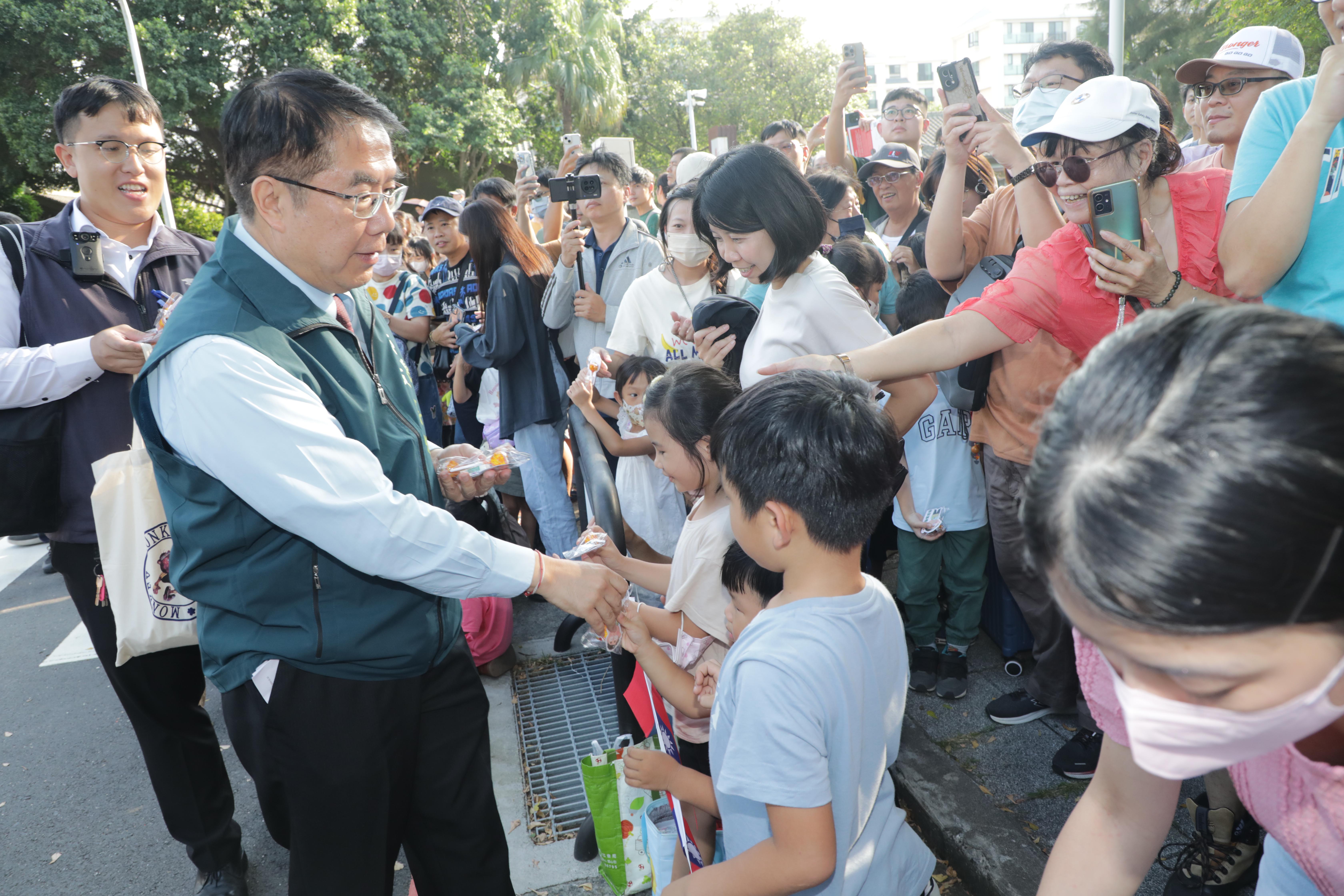 臺南水交社園區「2024雙十國慶晴空藝術節」今起連四日舉行 黃偉哲邀欣賞精彩表演感受歡樂國慶氛圍