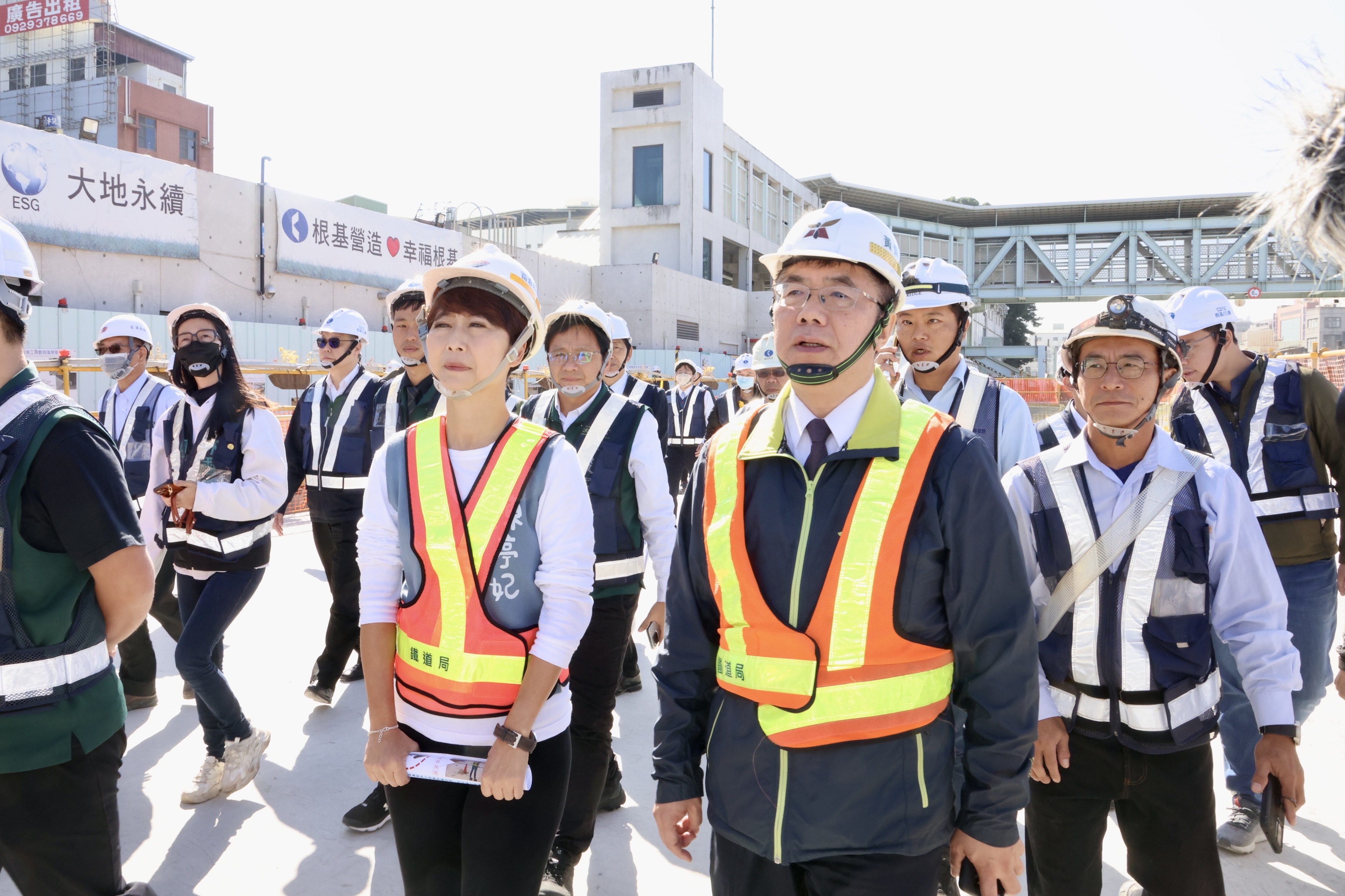 黃偉哲陪同立院考察臺南鐵路地下化工程 期許早日通車讓市民生活更便利