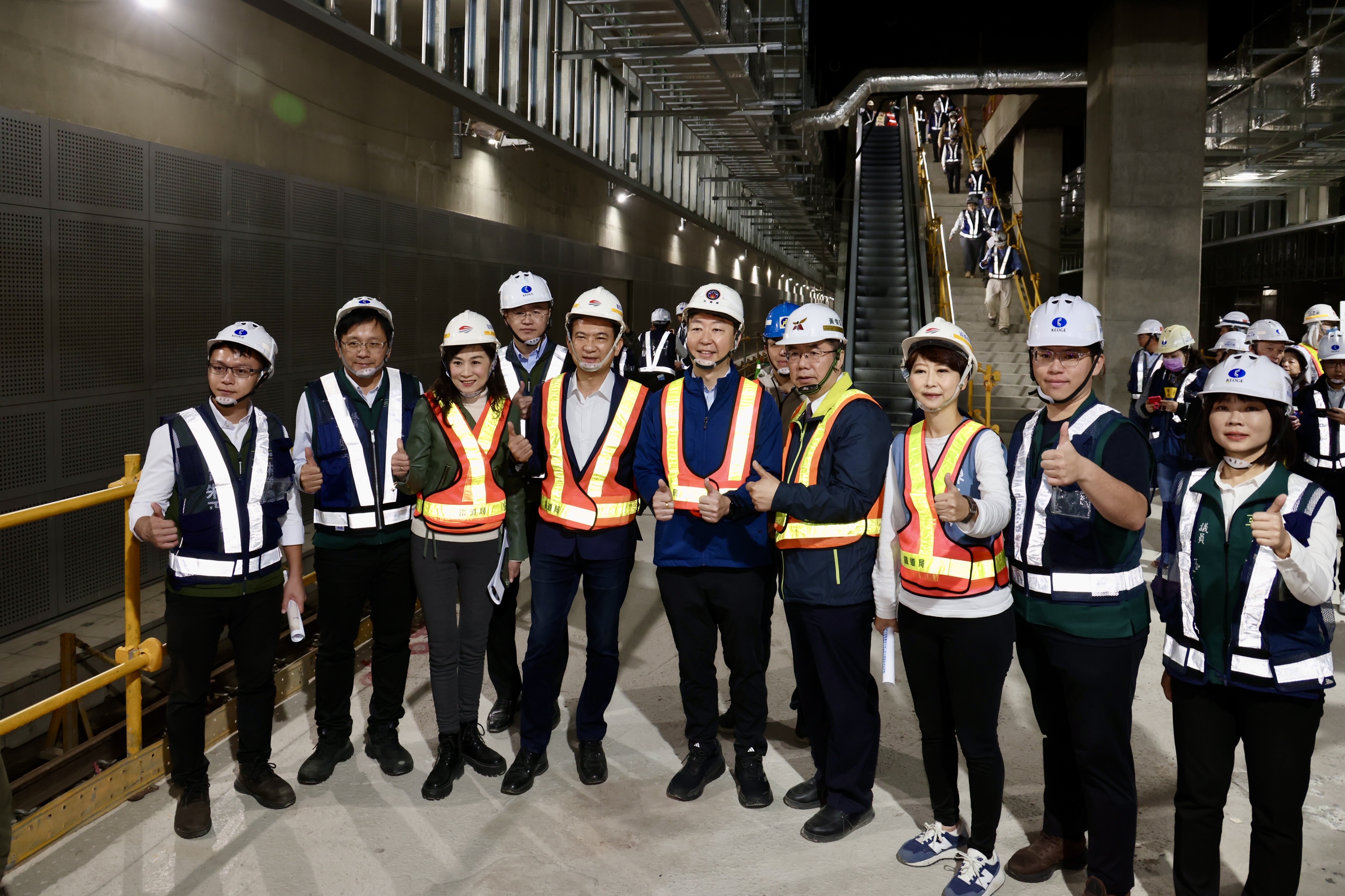 黃偉哲陪同立院考察臺南鐵路地下化工程 期許早日通車讓市民生活更便利