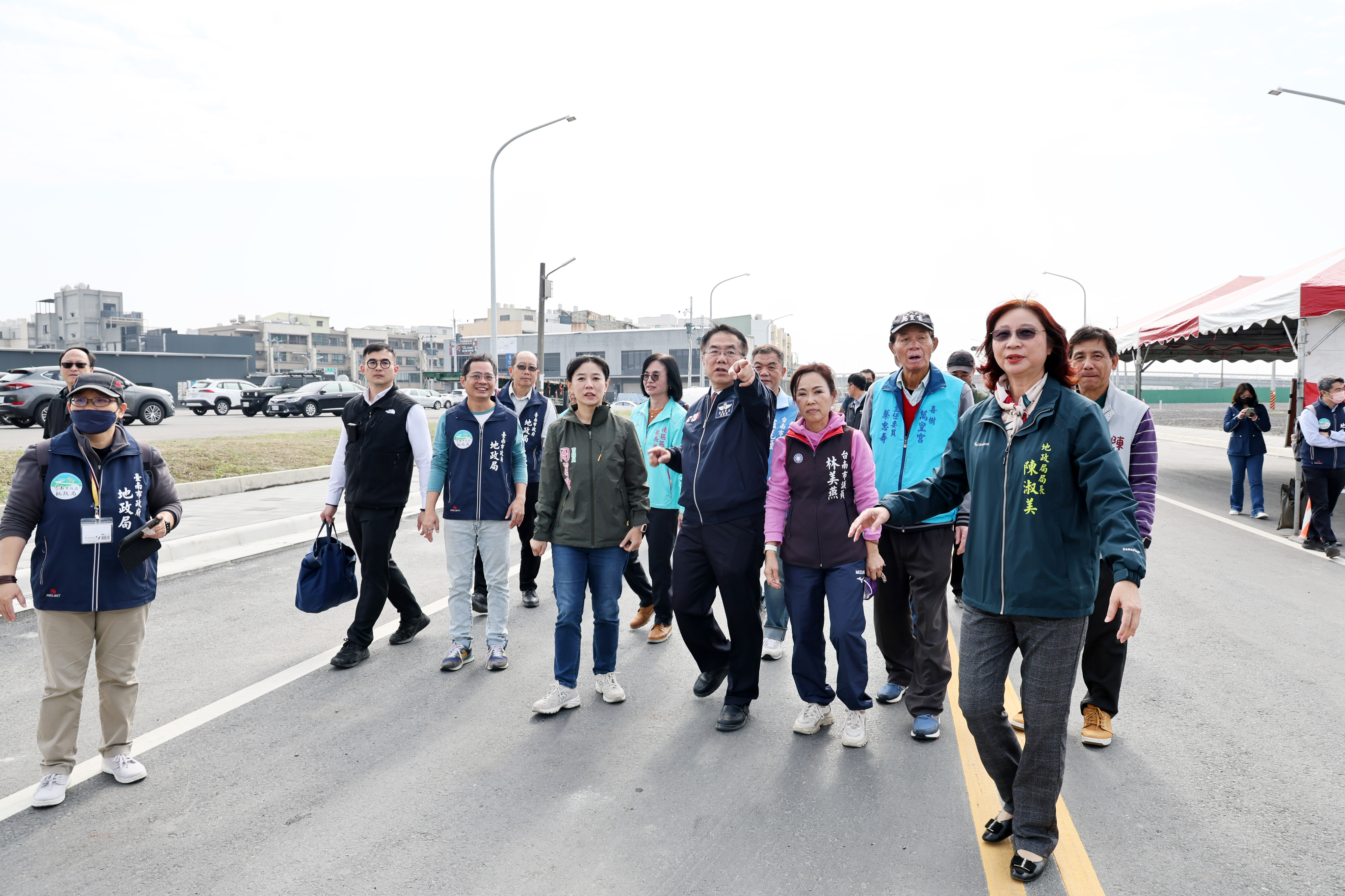 黃偉哲視察喜樹灣裡市地重劃工程  盼如期如質完工帶動南區發展