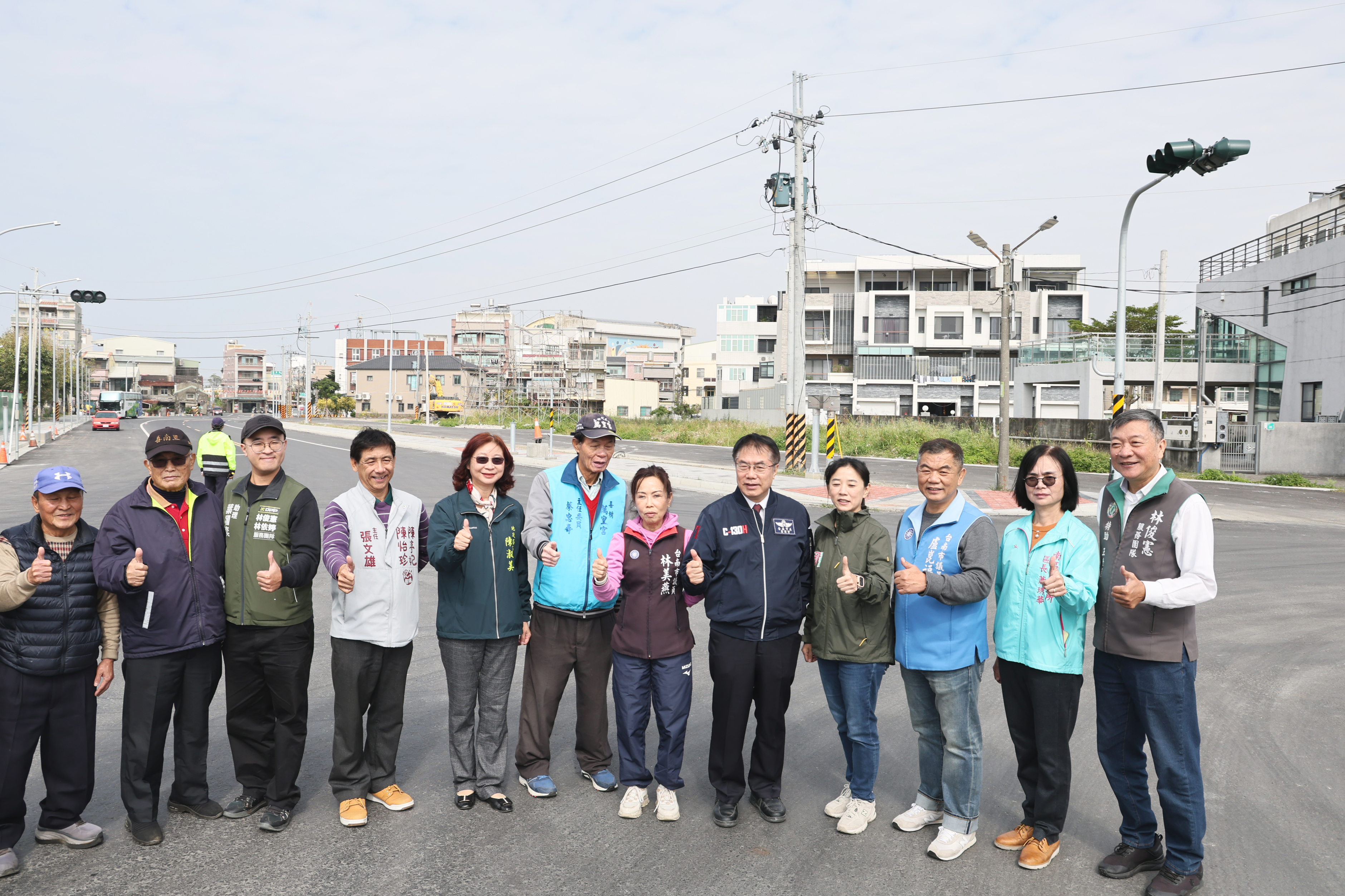 黃偉哲視察喜樹灣裡市地重劃工程  盼如期如質完工帶動南區發展