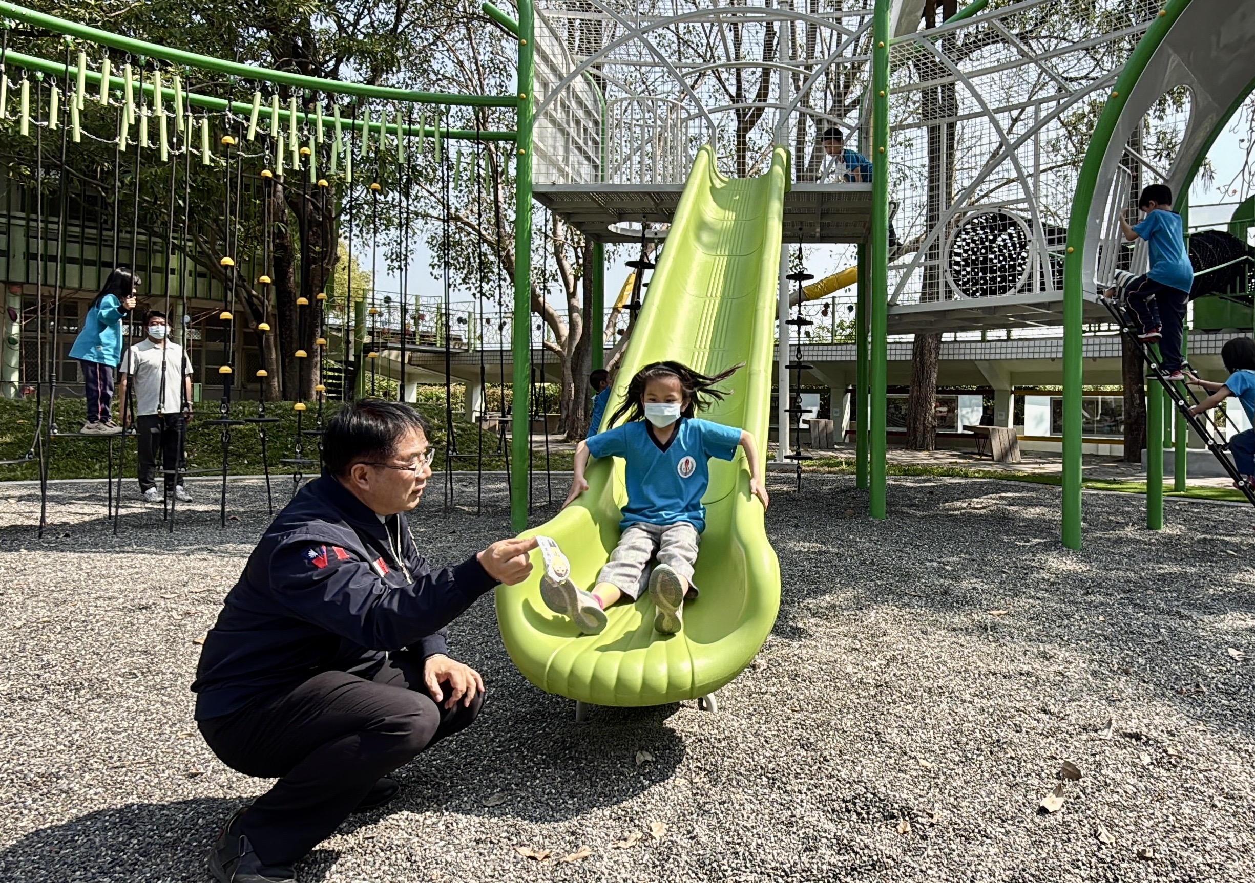 兒童節連假新去處「麻豆總爺甘蔗五感遊戲場」啟用 黃偉哲打造全齡適宜特色公園
