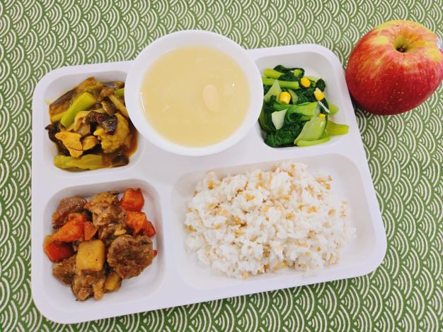 「營」向5A++!臺南學校午餐為考生加油打氣 期勉順利包高中!