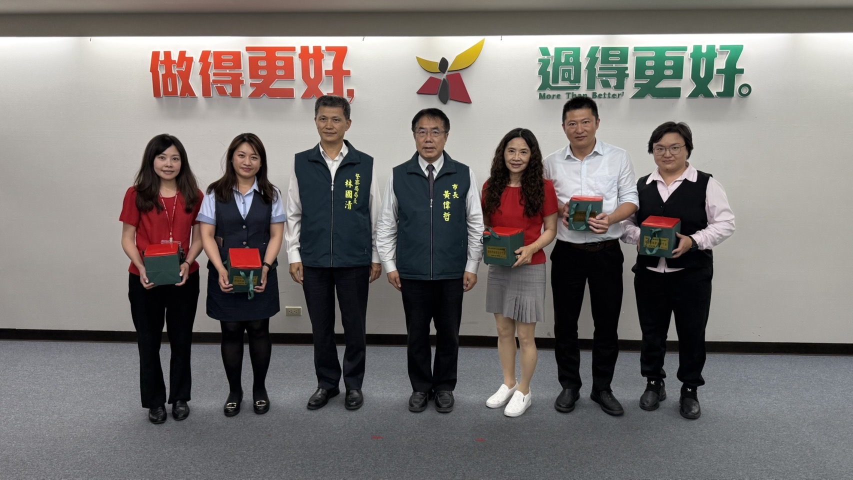 南市警全力阻詐緝毒，市長讚許並表揚攔阻、破案有功人員