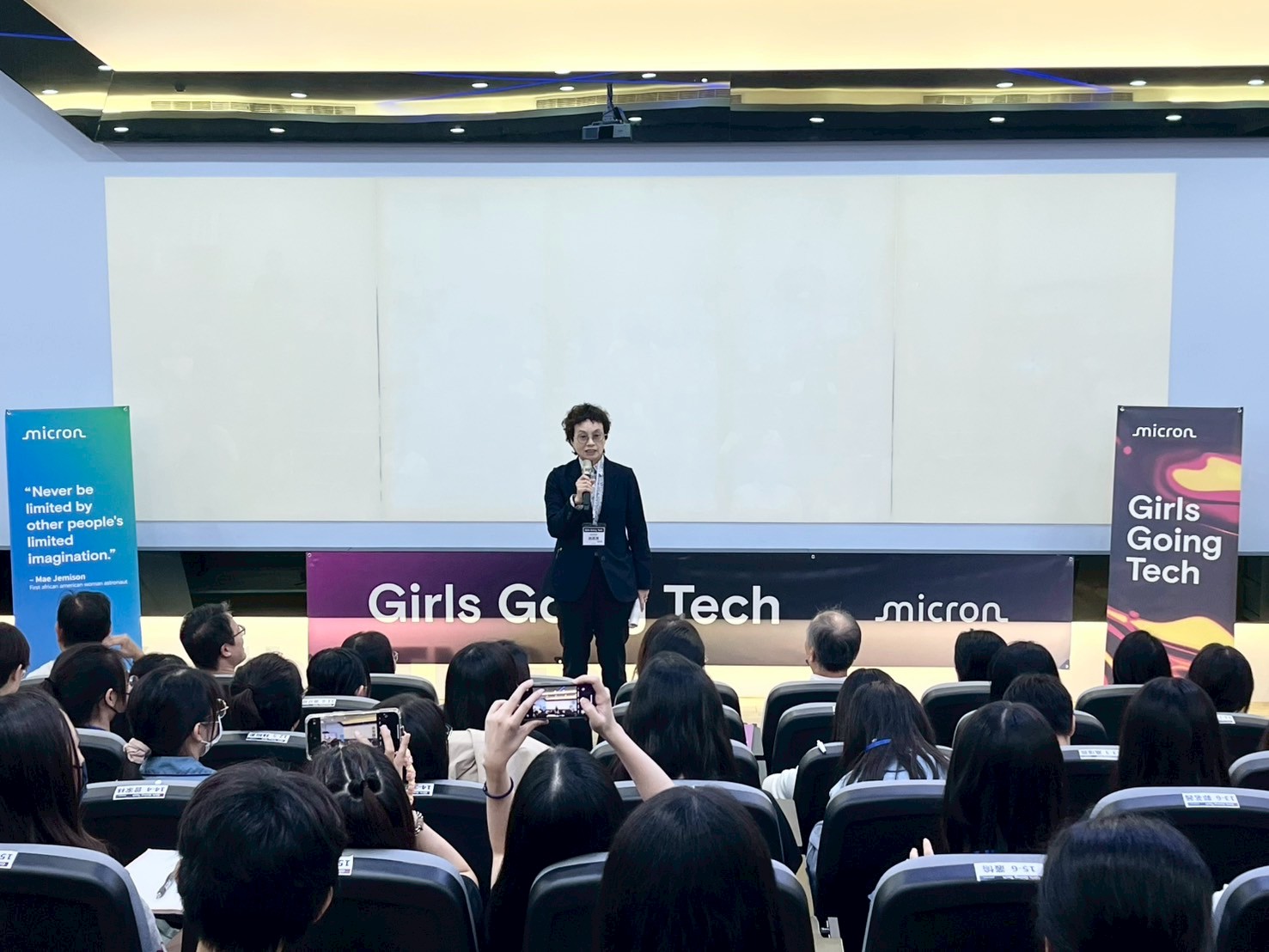 臺南市政府致力推動性別平等教育 應邀出席美光Girls Going Tech活動 鼓勵女性成為未來科技新星