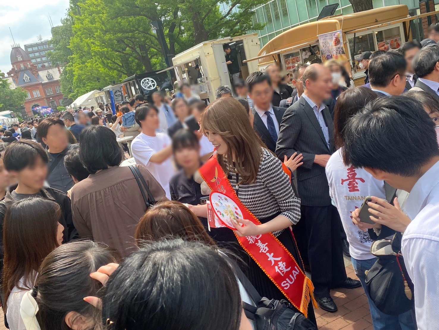 北海道YOSAKOI索朗祭也有滿滿臺南味! 黃偉哲攜手南應大登上表演前導車宣傳臺南魅力