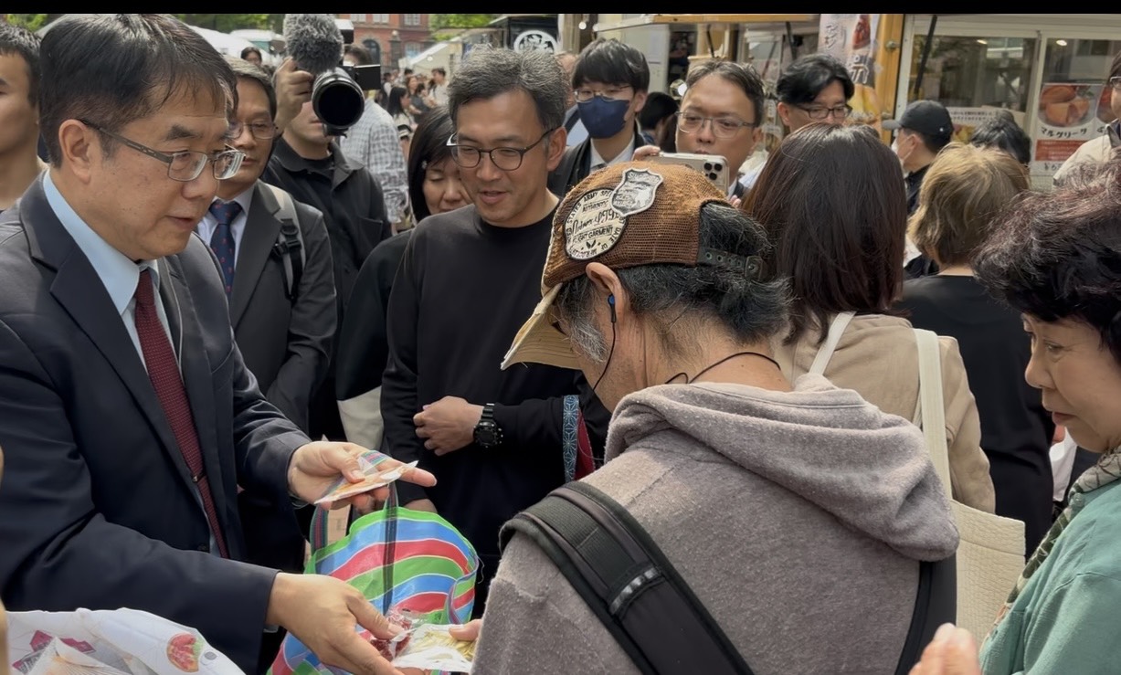 北海道YOSAKOI索朗祭也有滿滿臺南味! 黃偉哲攜手南應大登上表演前導車宣傳臺南魅力