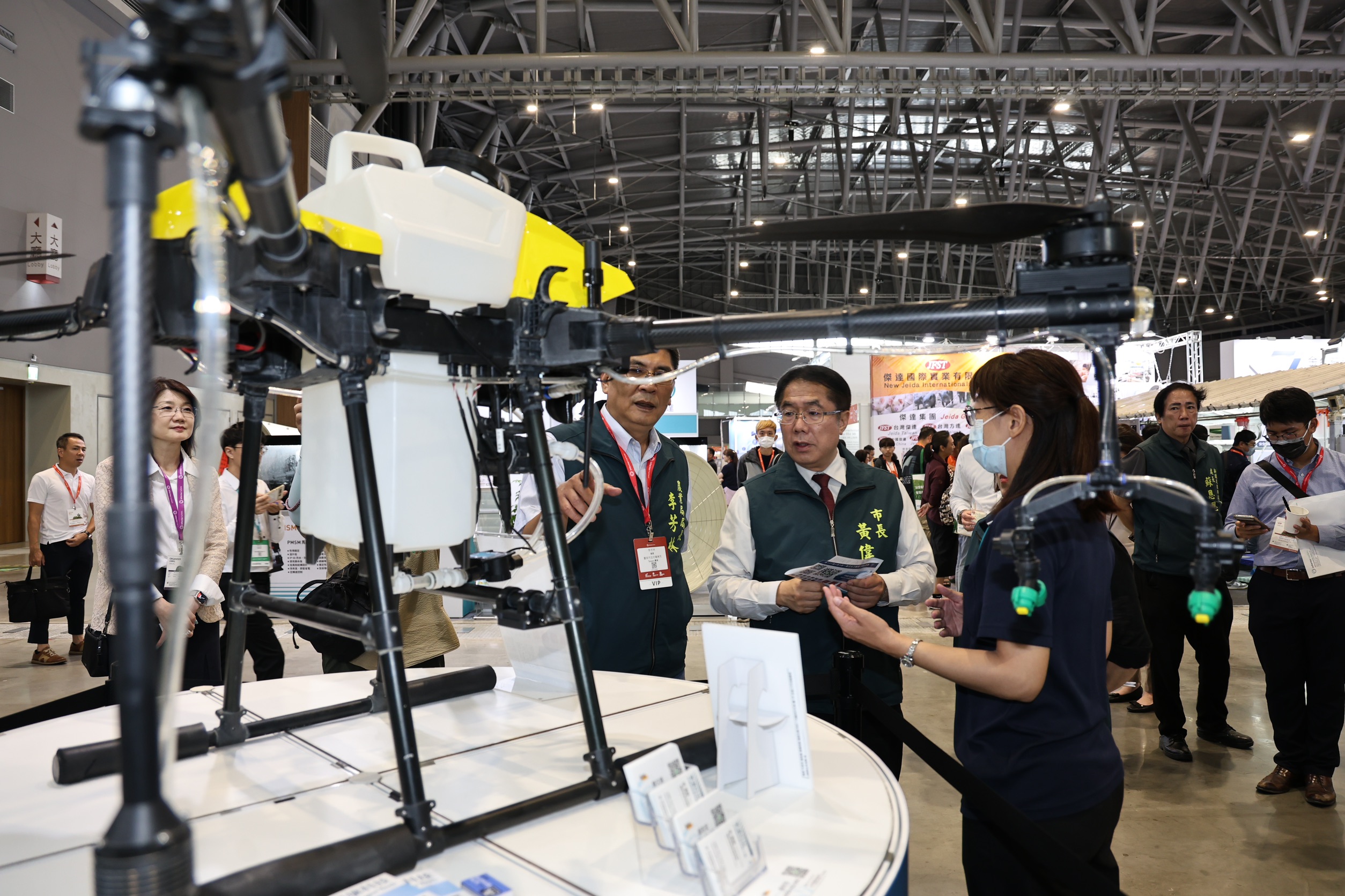 亞太農業技術展登場 黃偉哲:以科技驅動農業升級、打造台南智慧農業新樣貌