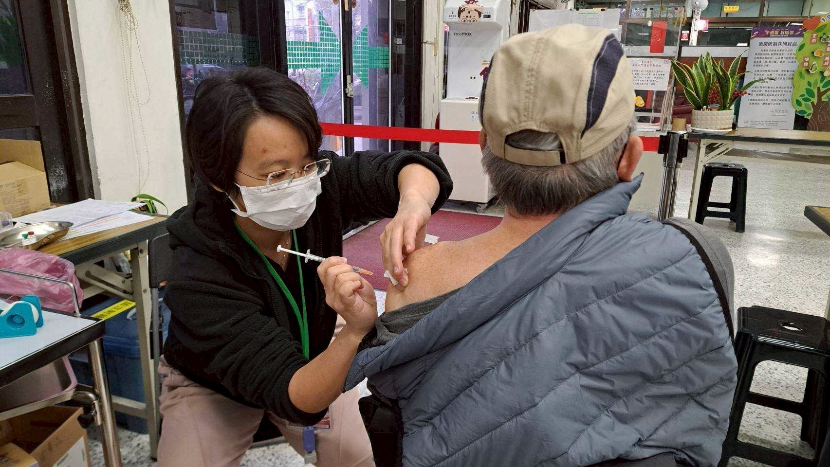 賀！台南衛生局中央考評奪9項六都第一 榮耀與市民共享！
