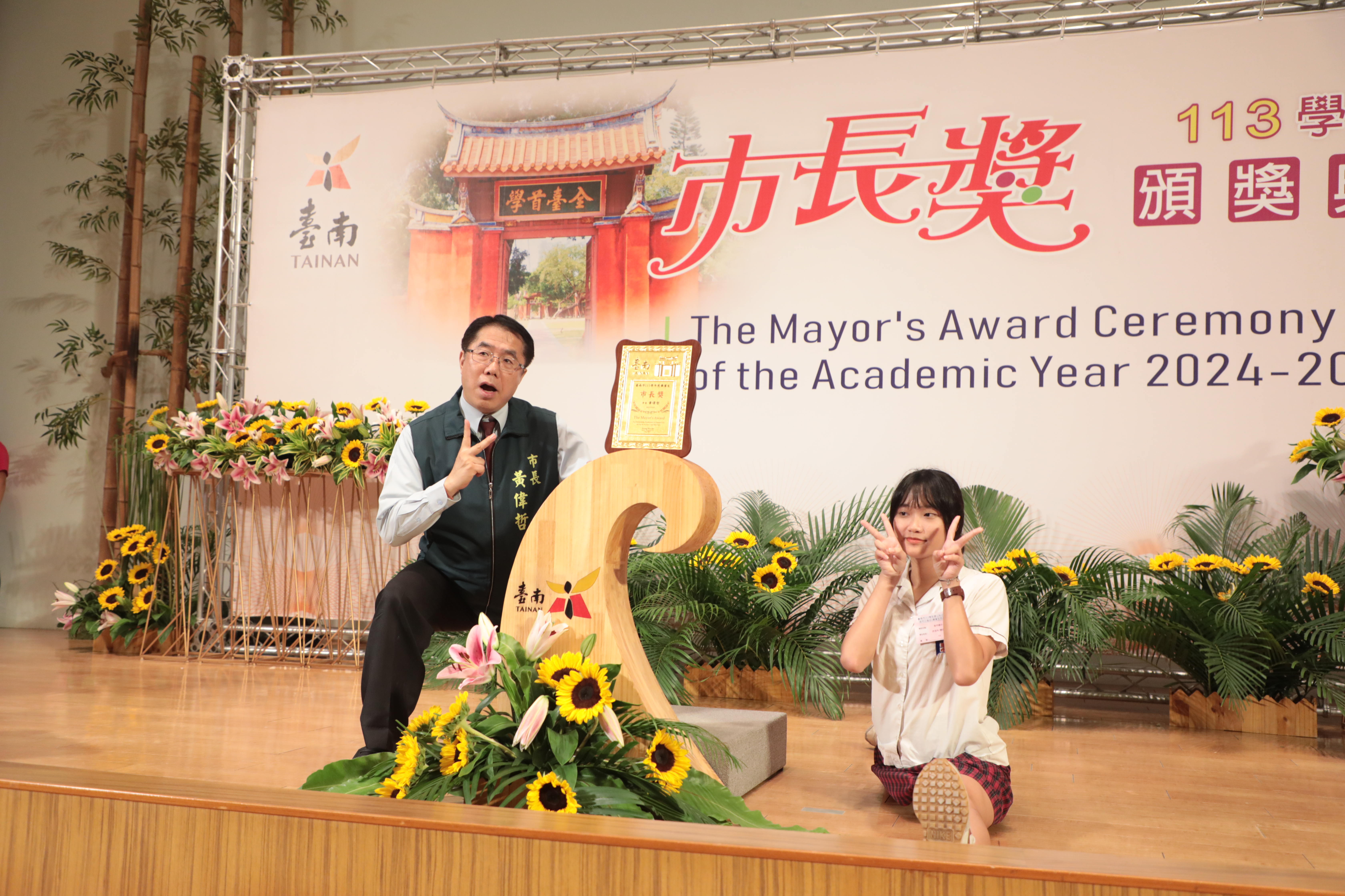 台南市「市長陪你拍」慈濟高中第3場次 黃偉哲勉學子用創意征服未來