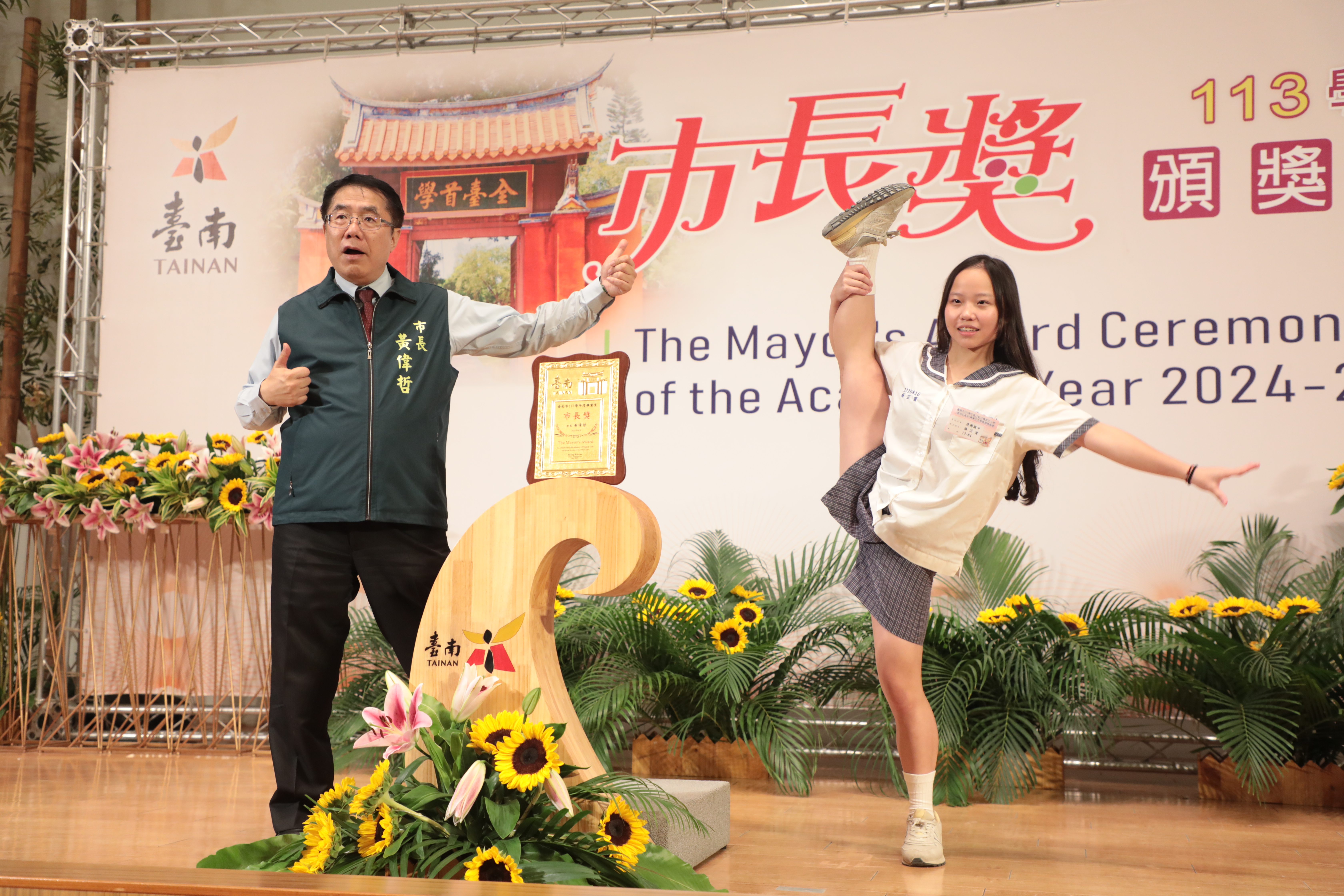 台南市「市長陪你拍」慈濟高中第3場次 黃偉哲勉學子用創意征服未來