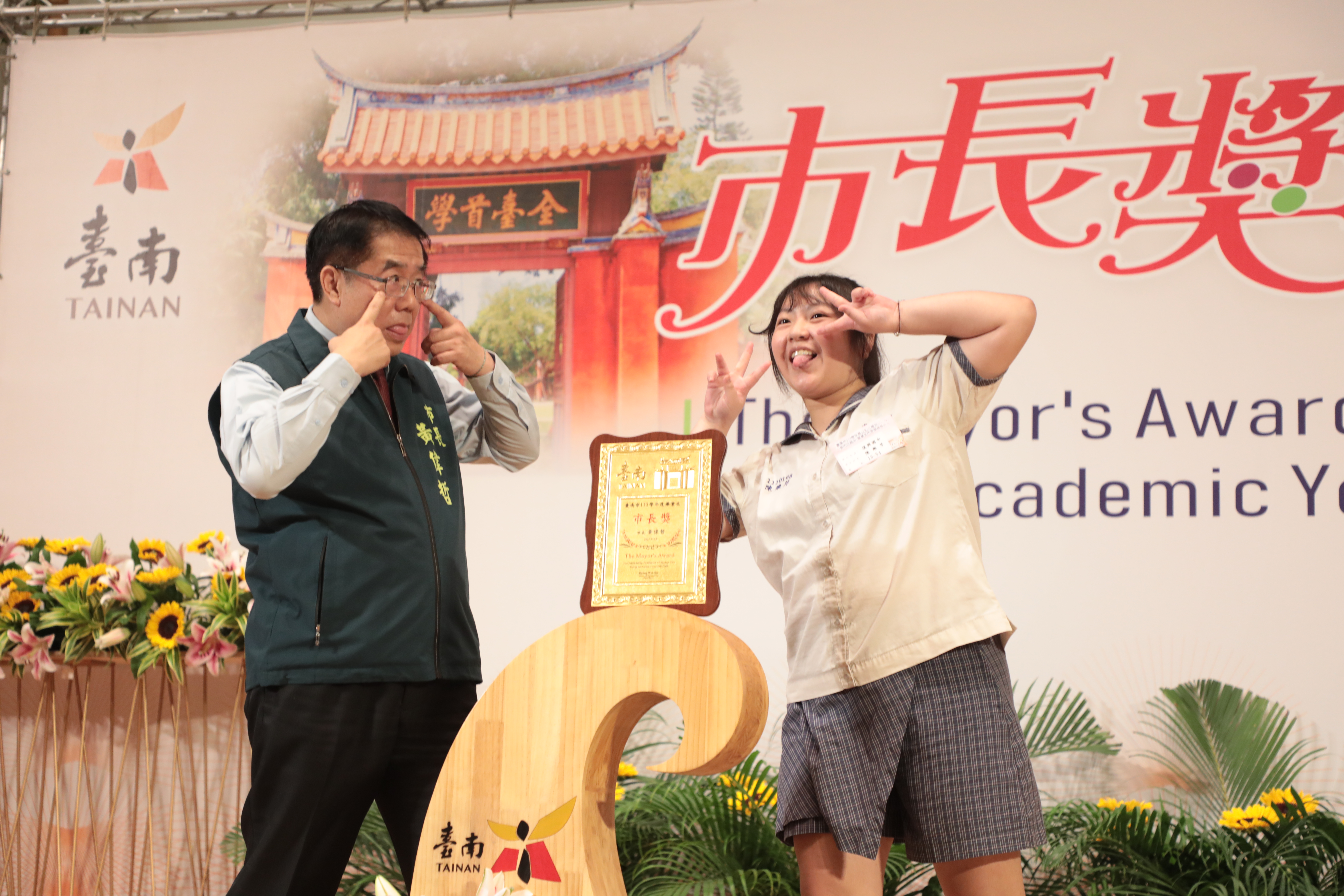 台南市「市長陪你拍」慈濟高中第3場次 黃偉哲勉學子用創意征服未來