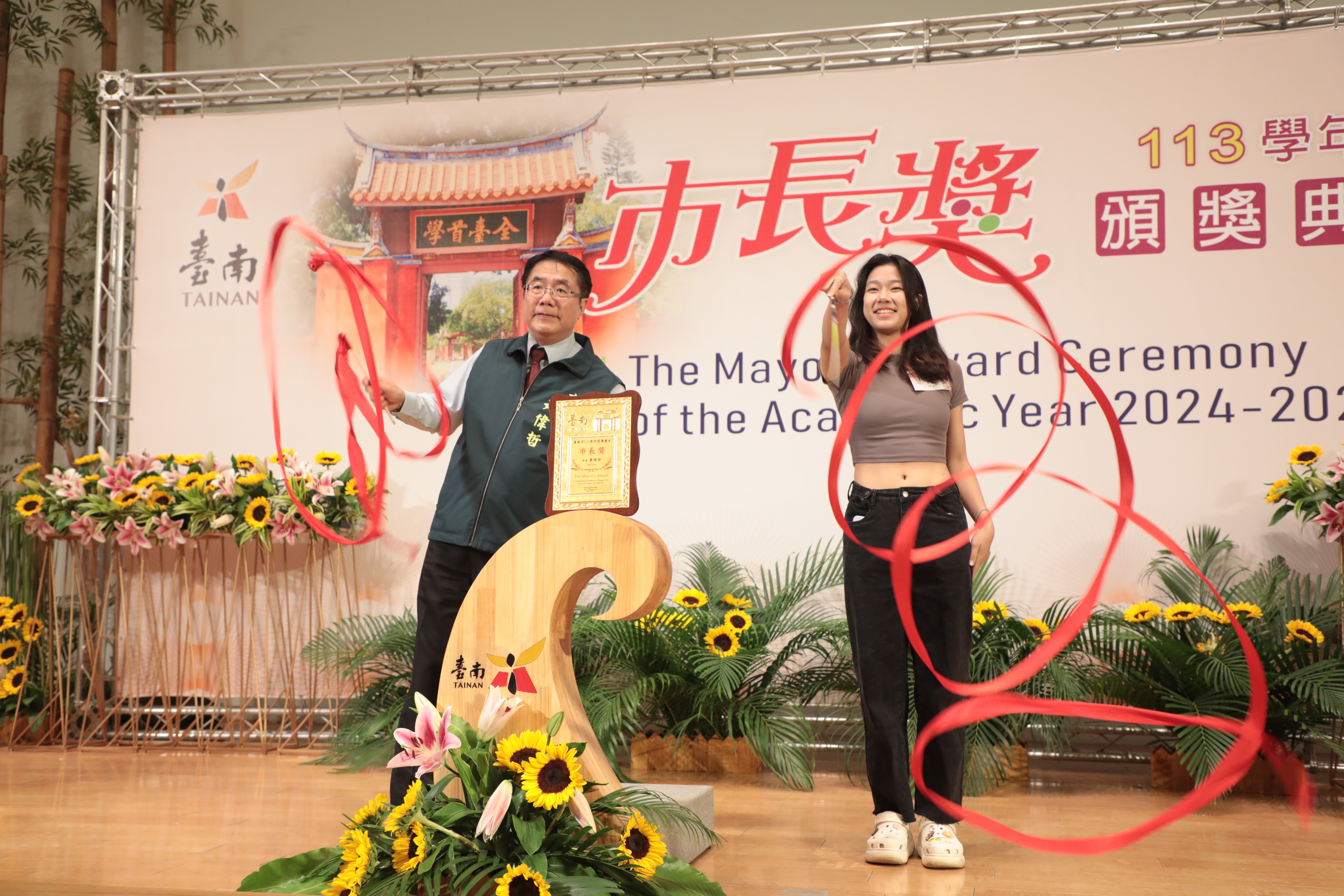 台南市「市長陪你拍」慈濟高中第3場次 黃偉哲勉學子用創意征服未來
