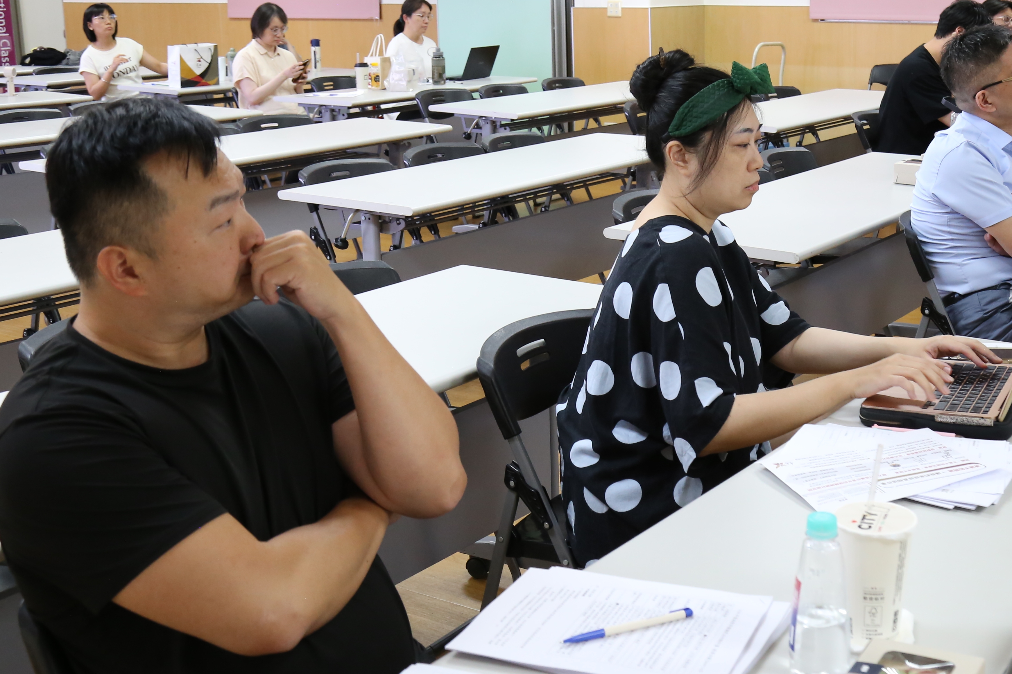 黃偉哲啟動青年審議平台 5組團隊上線聚焦在地公共議題