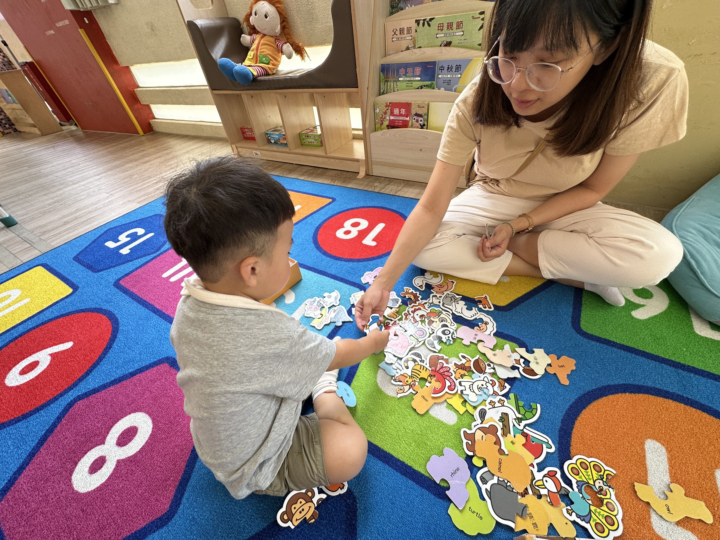 臺南市社會局長照成績亮眼 7/1起無縫交棒衛生局 「兒童福利科」及「少年及婦女福利科」編制分科 深化兒童、少年及婦女各項服務