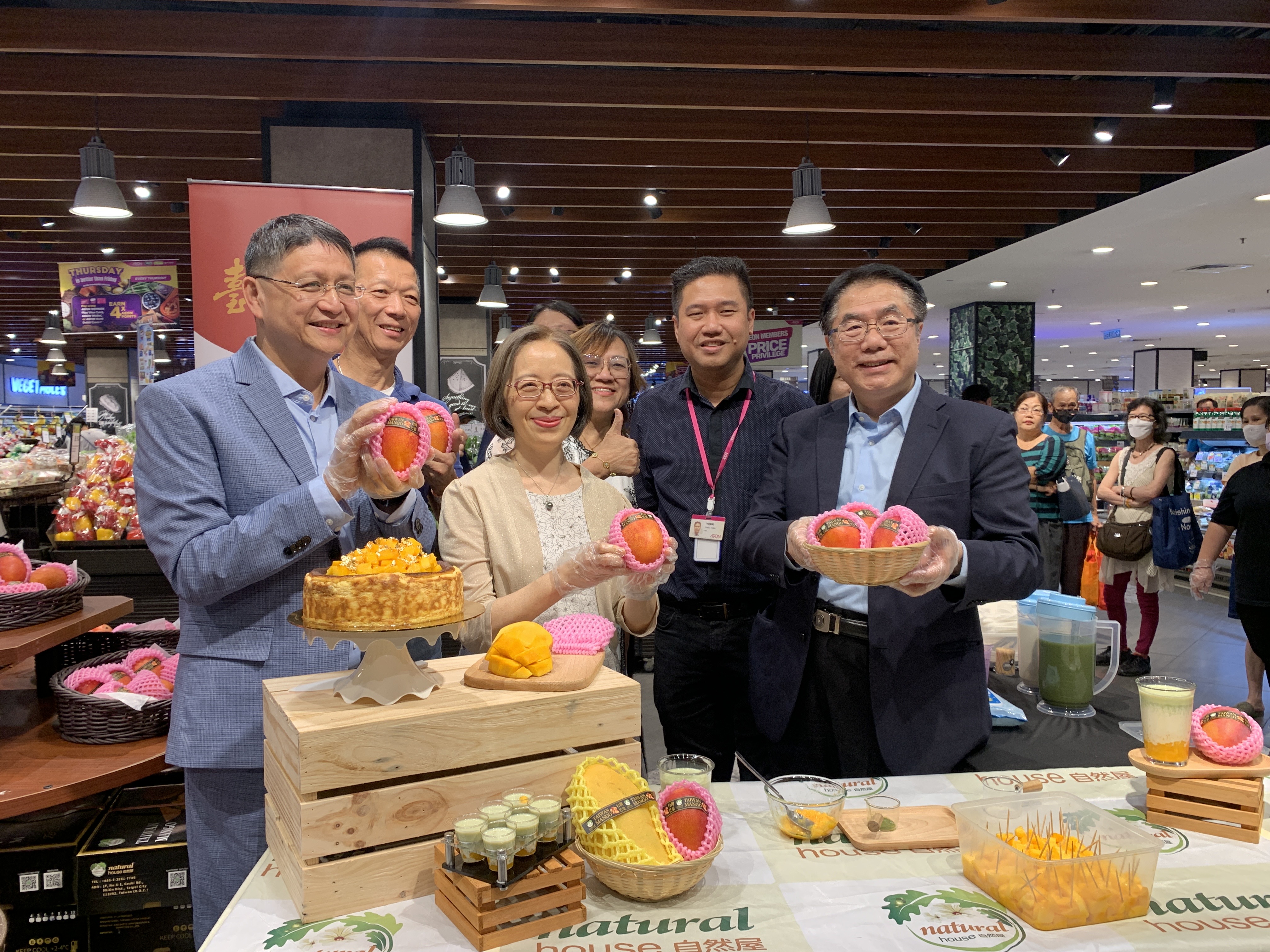 瘋芒再現！黃偉哲攜台南芒果赴大馬甜蜜再出擊