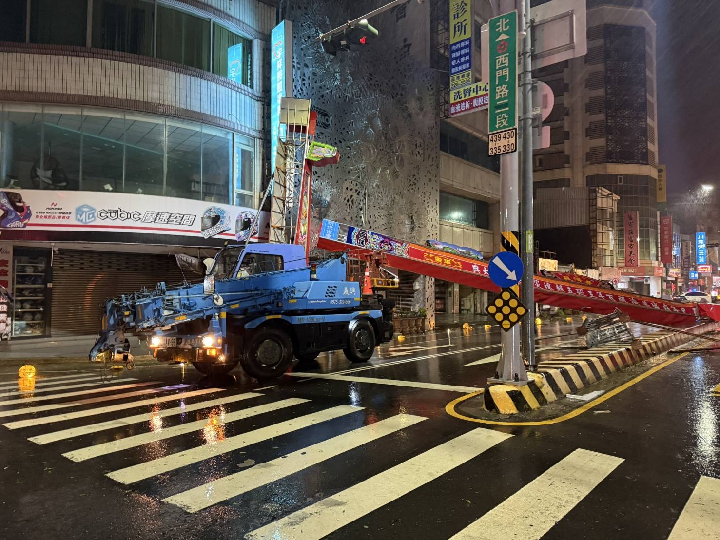 丹娜絲颱風過境強襲臺南 工務局：迅速排除恢復市容