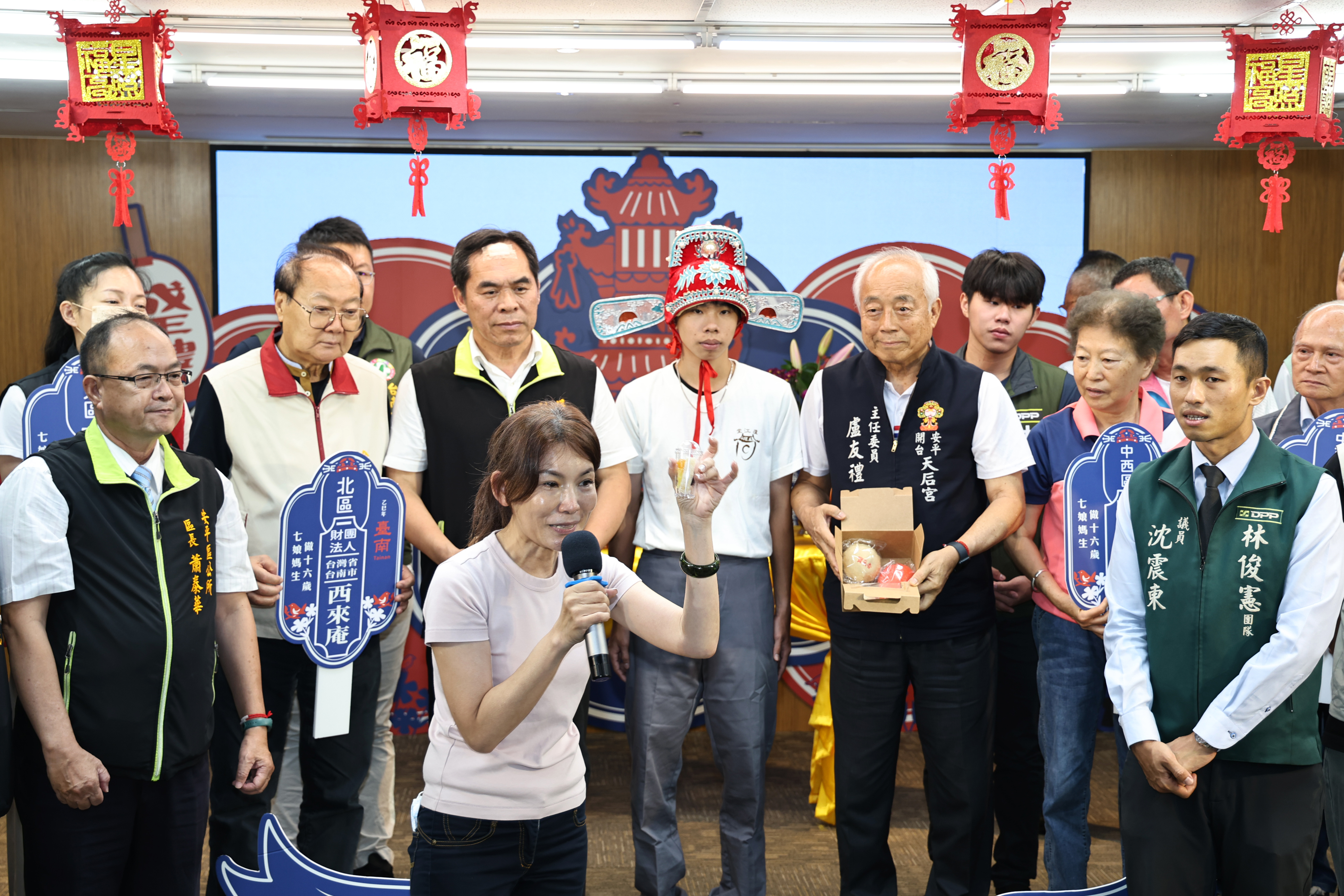6廟聯合舉辦台南最獨特成年禮「做16歲」 古禮伴青年歡喜轉大人