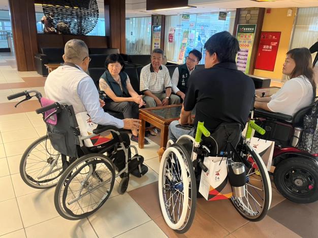 臺南市身心障礙體育運動總會捐款30萬 黃偉哲:關懷化為行動 共建家園