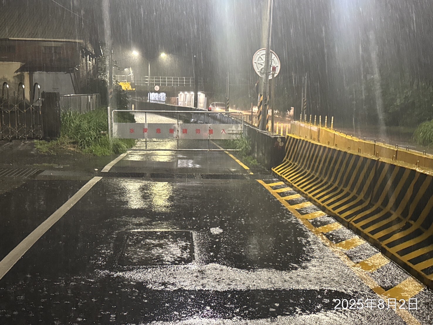 受低壓帶及西南風影響 臺南市抽水站啟動抽水因應