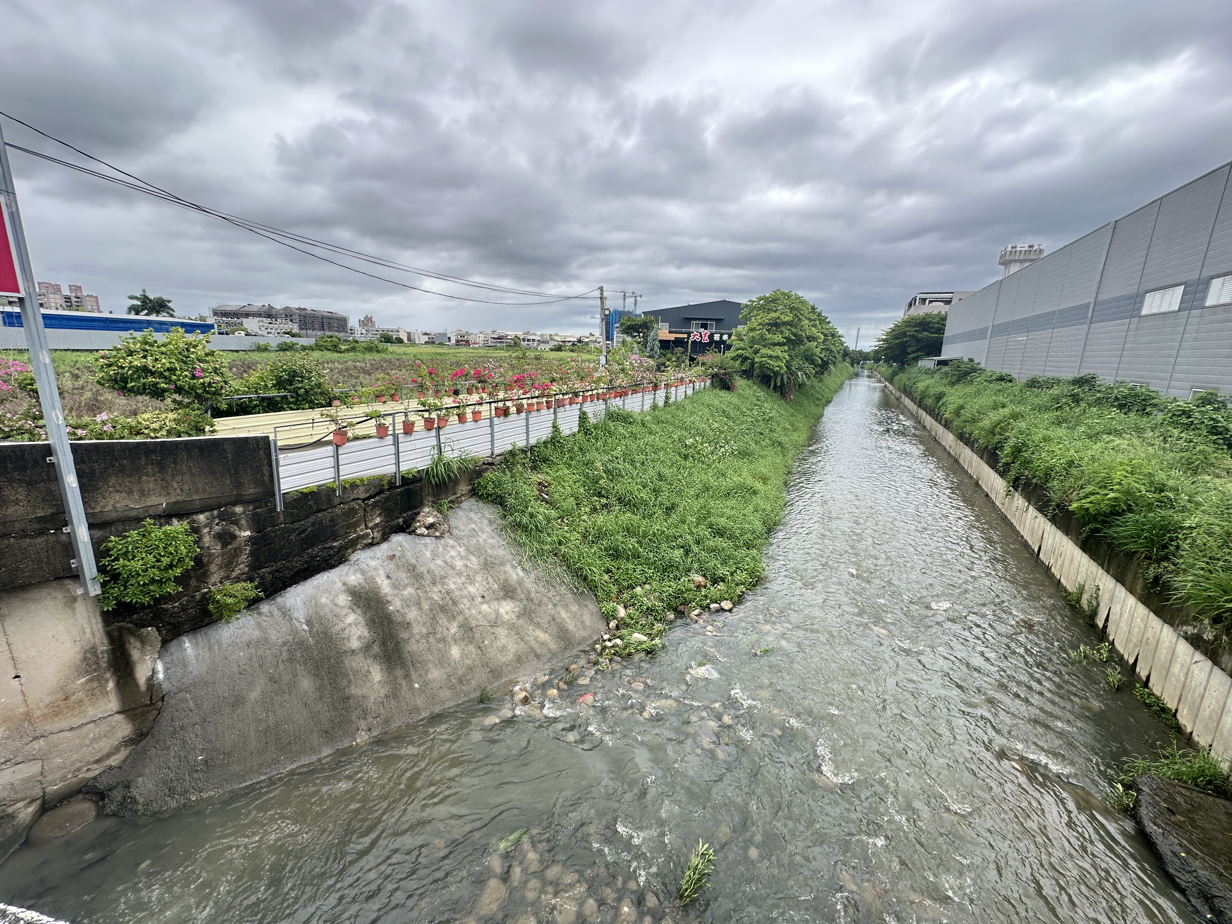 永康區強降雨超過保護標準 蜈蜞潭中排護岸改善提升排洪安全