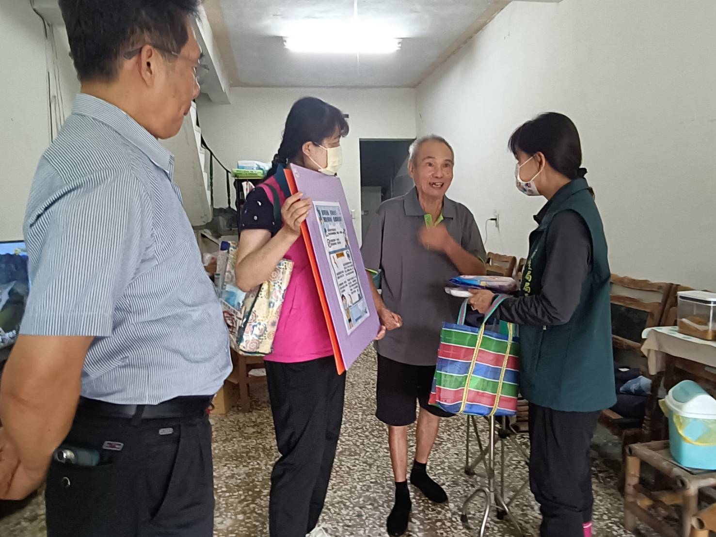 山路斷了，健康守護情不斷─南化衛生所克服風雨無情，守護偏鄉居民用藥安全
