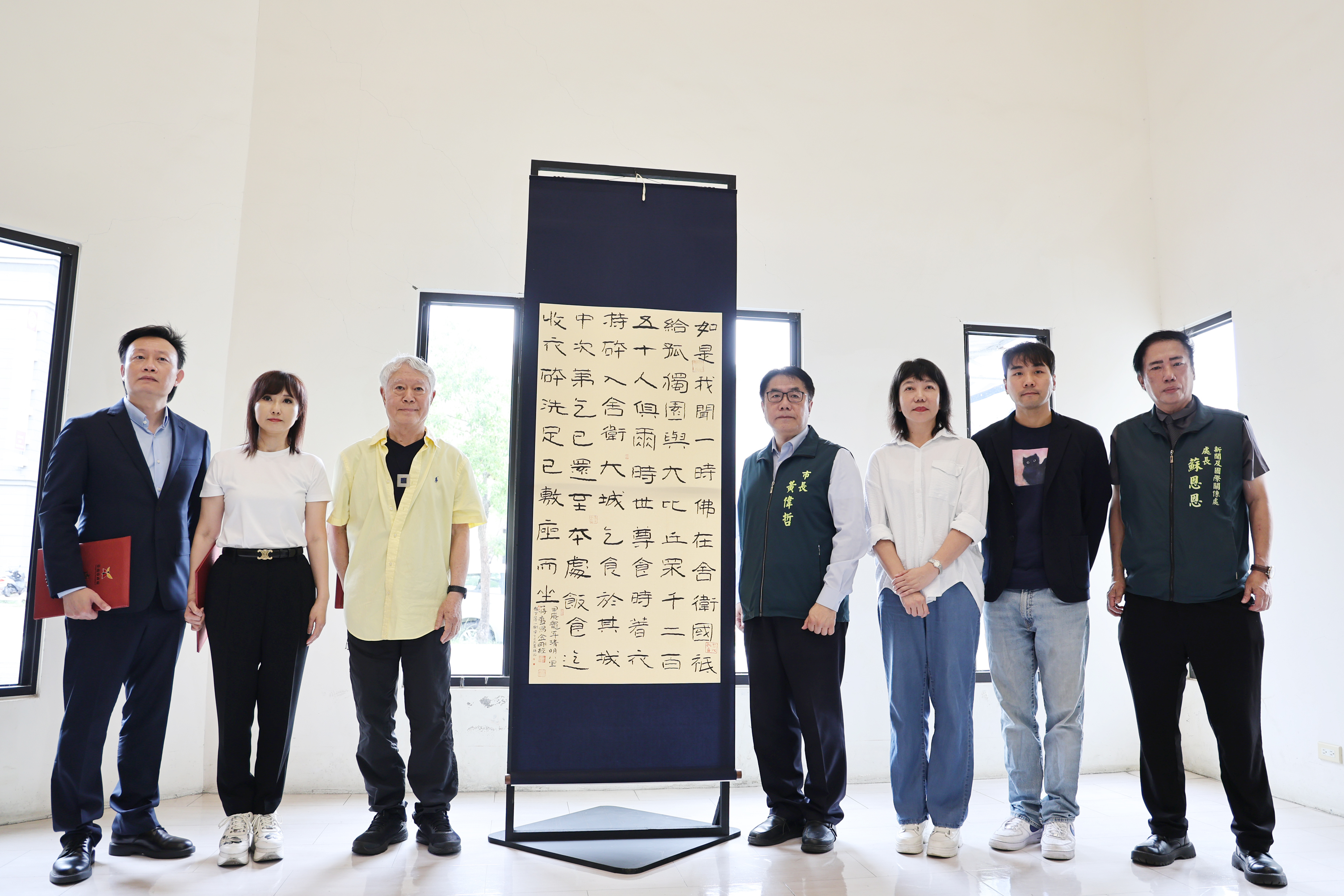 知名藝術家蔣勳義賣書法作品《金剛經》助台南重建 黃偉哲感謝各界公私協力齊響應捐助