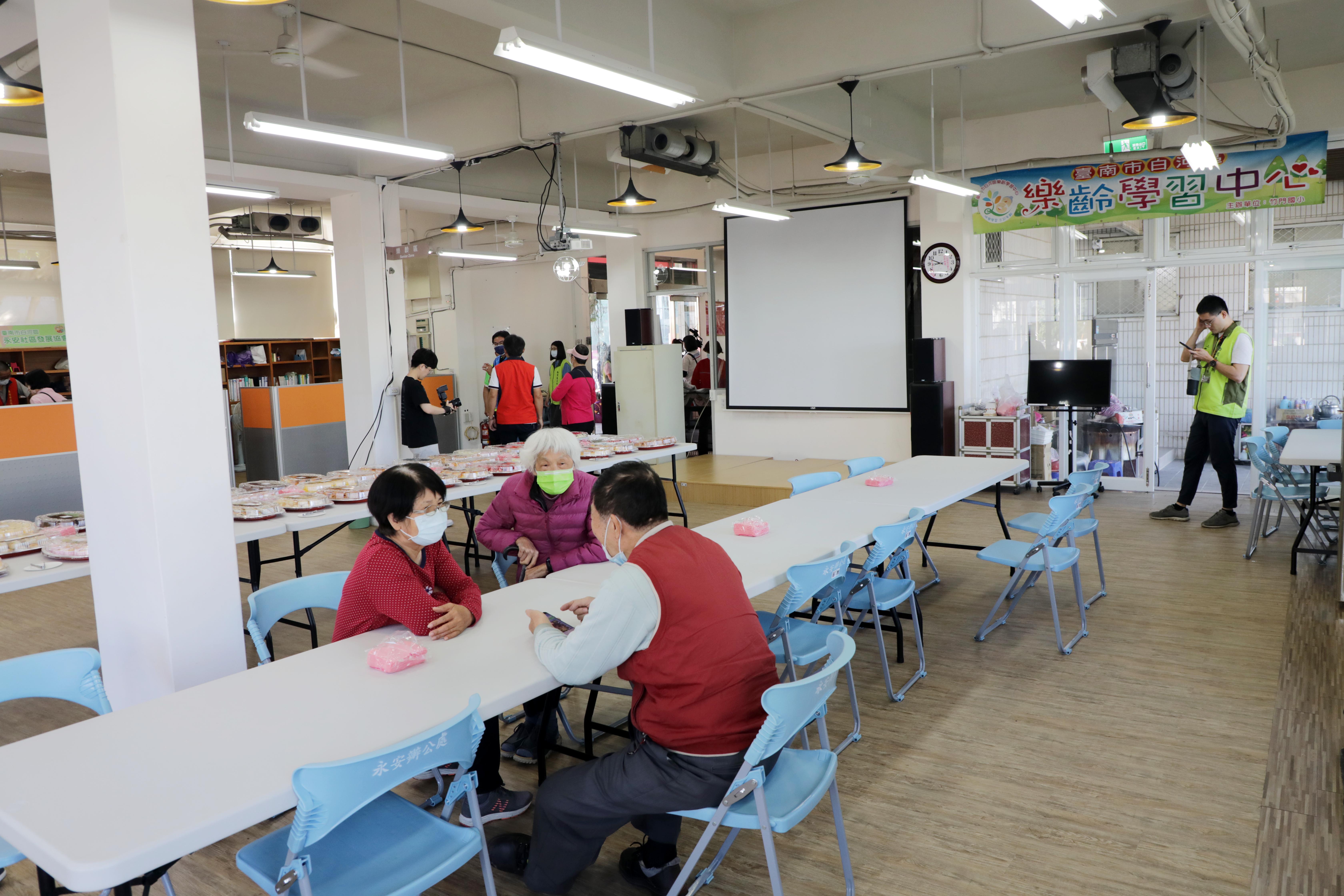 台南市里活動中心建置已達515座 黃偉哲將續推動建置 落實照顧各區民眾