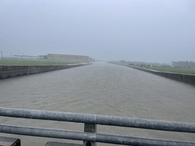 鹽水排水治理工程一期完工 通過丹娜絲颱風及西南風大豪雨考驗 守護聚落農田安全