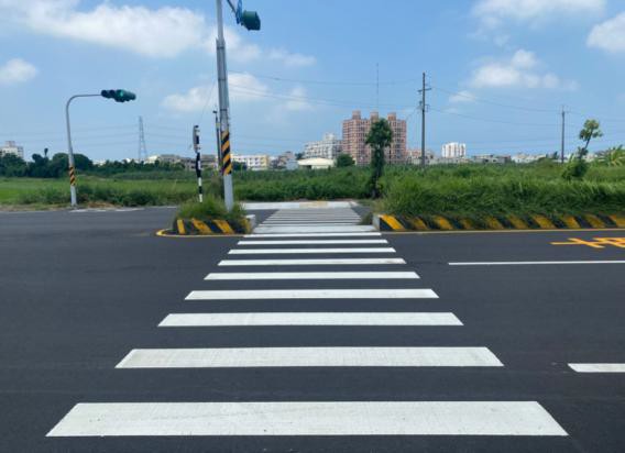 南市路平專案迄今完成267條路段 黃偉哲：經費花在刀口上 科學方法確保品質 
