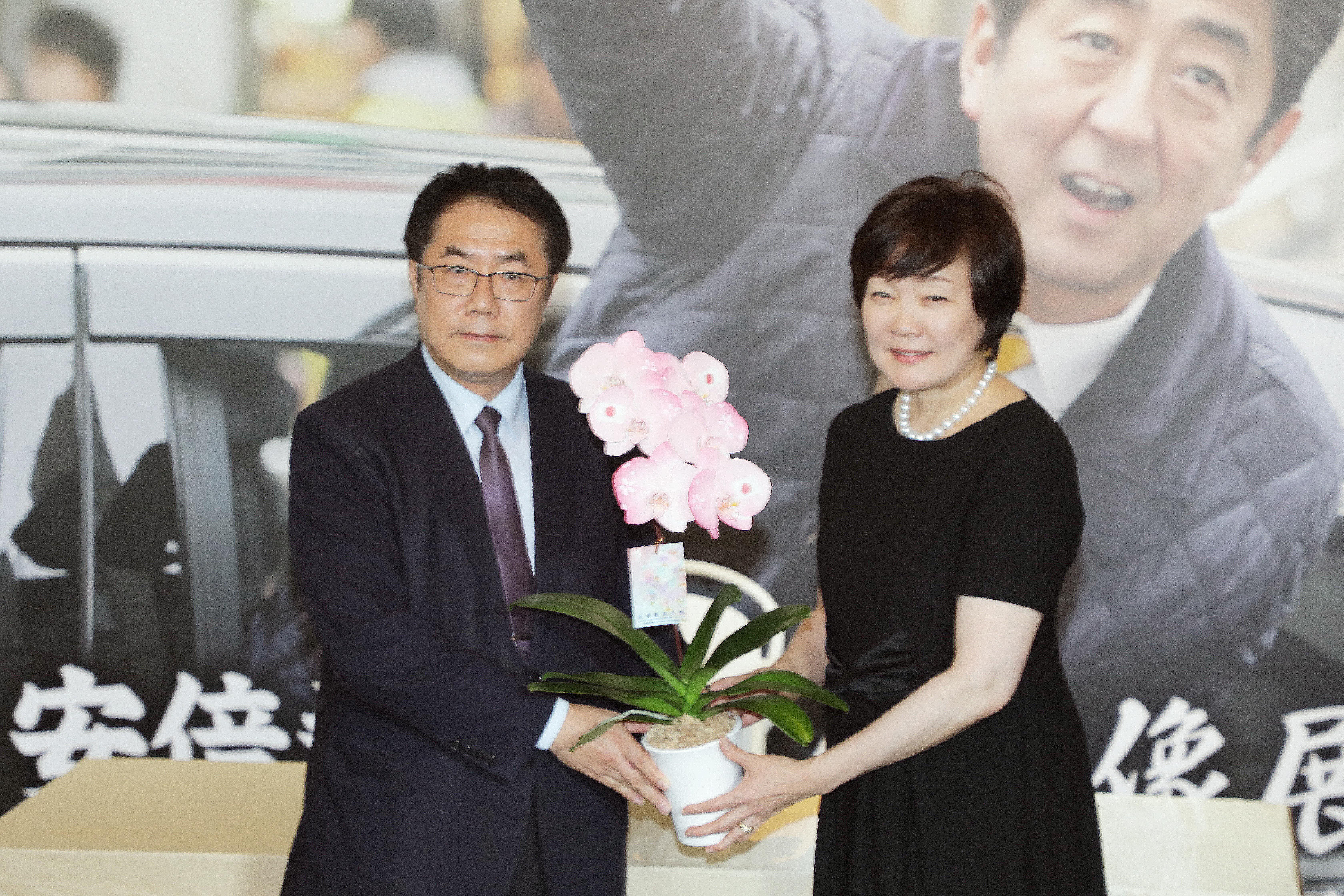 安倍昭惠拋磚引玉援助台南 黃偉哲: 跨越國界的真情，是我們走下去的力量