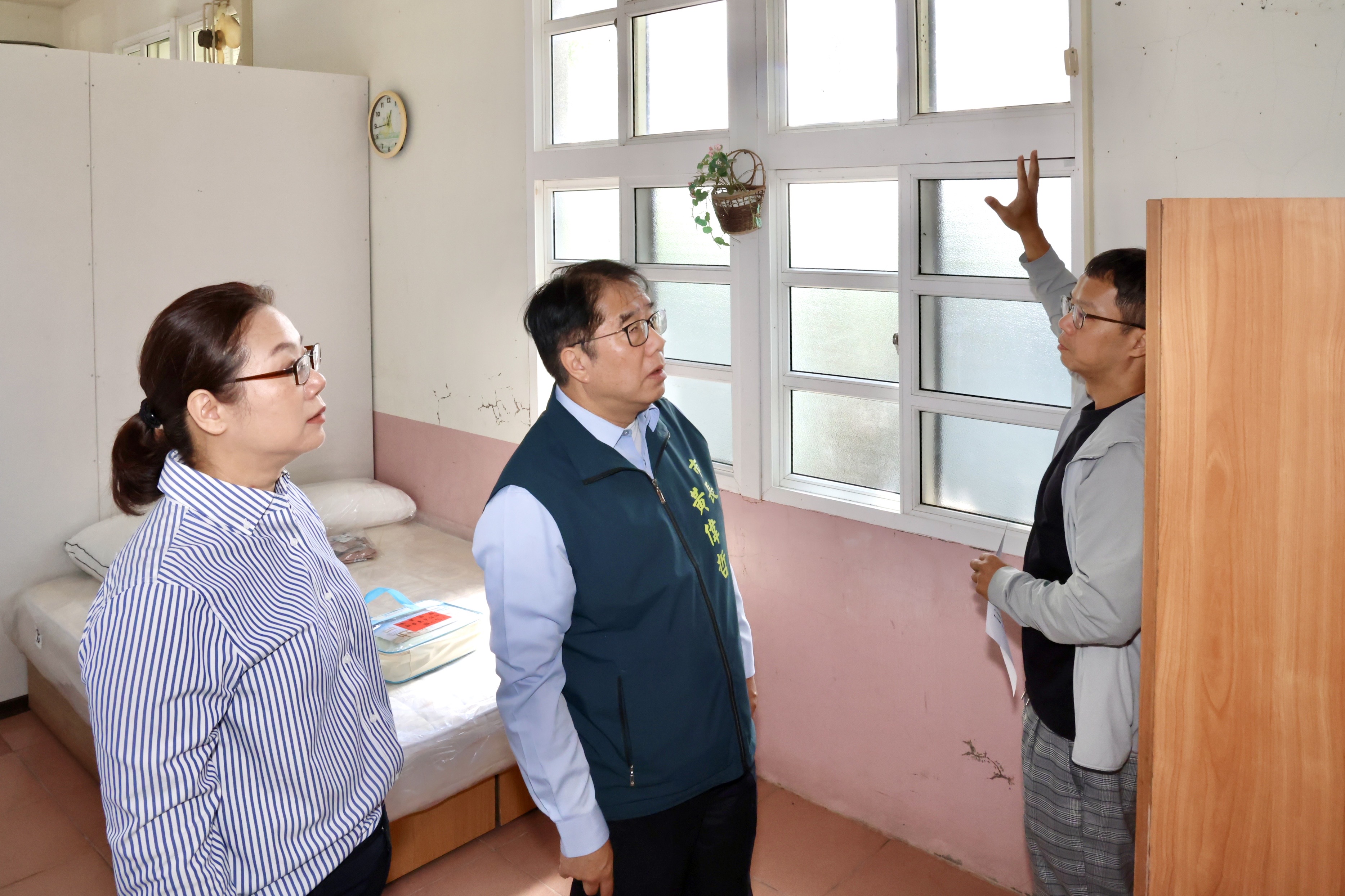 北門玉湖及蚵寮雙春校區化身臨時安置所 黃偉哲盼社區資源活化再利用