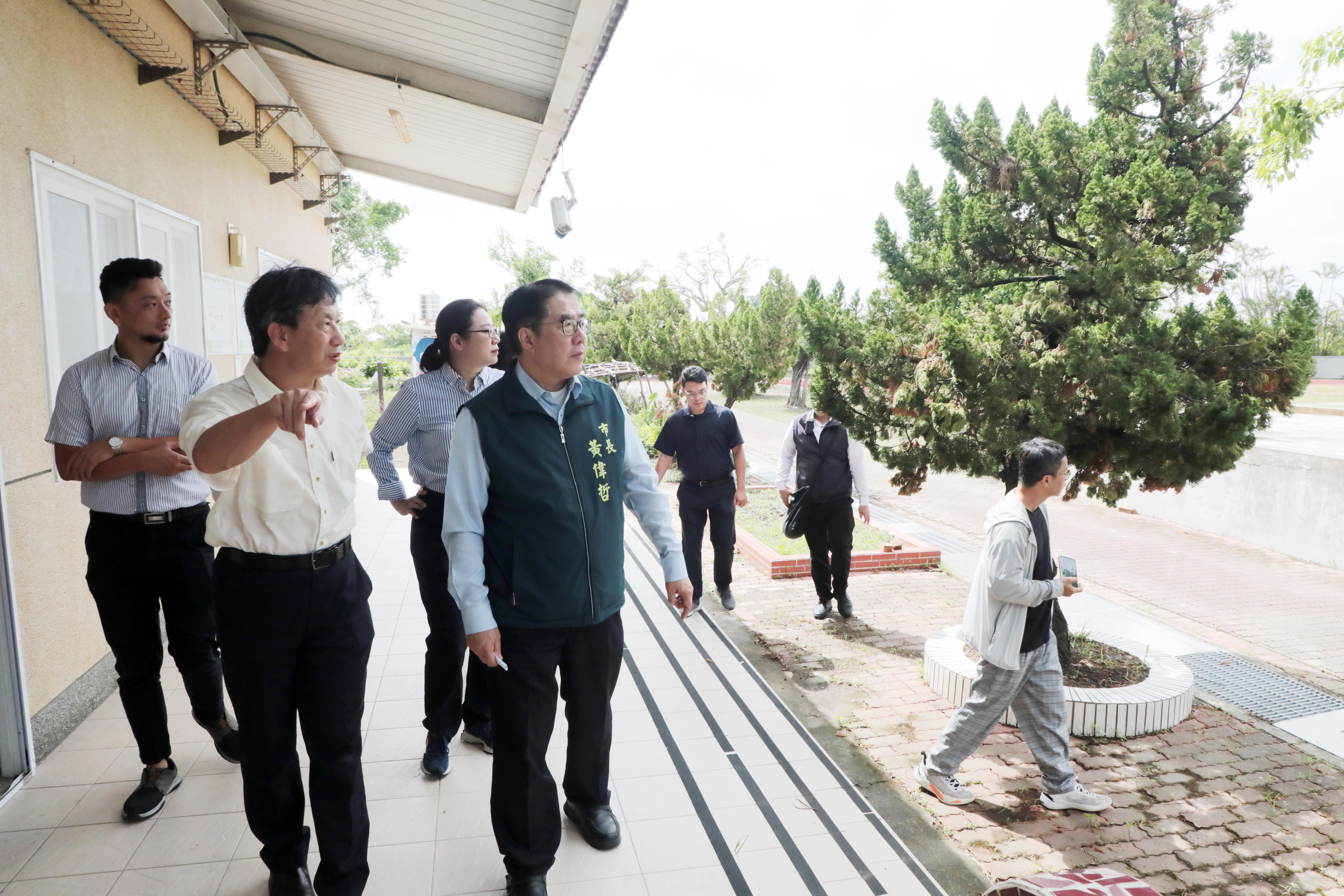 北門玉湖及蚵寮雙春校區化身臨時安置所 黃偉哲盼社區資源活化再利用