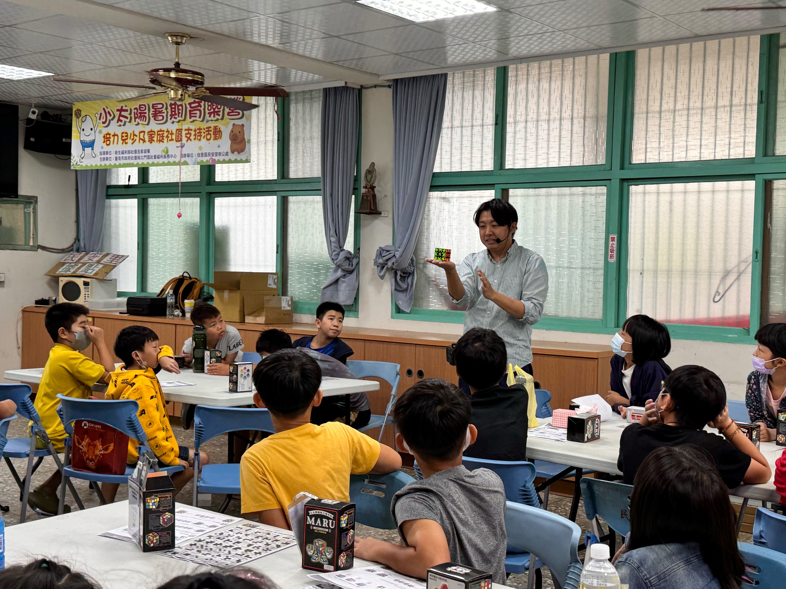 小太陽兒童暑期育樂營熱鬧登場 黃偉哲肯定寓教於樂 鼓勵孩子快樂學習迎未來