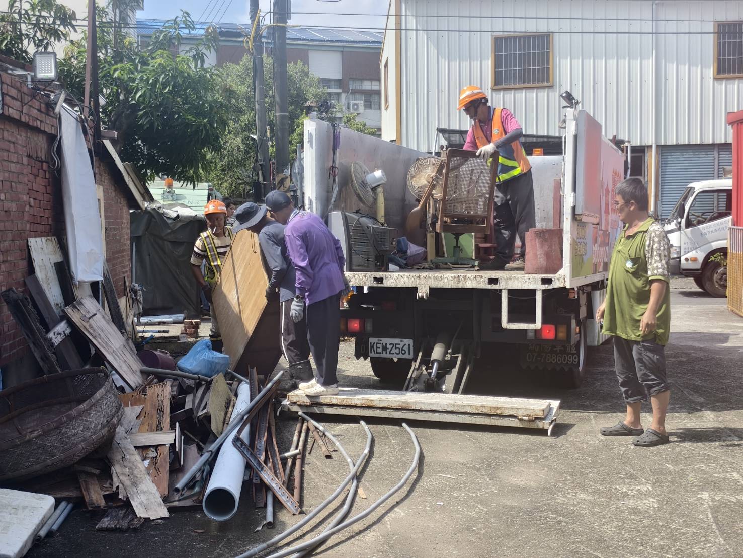 台南風災全損屋政府首度代拆完成！屋主感謝市府協助