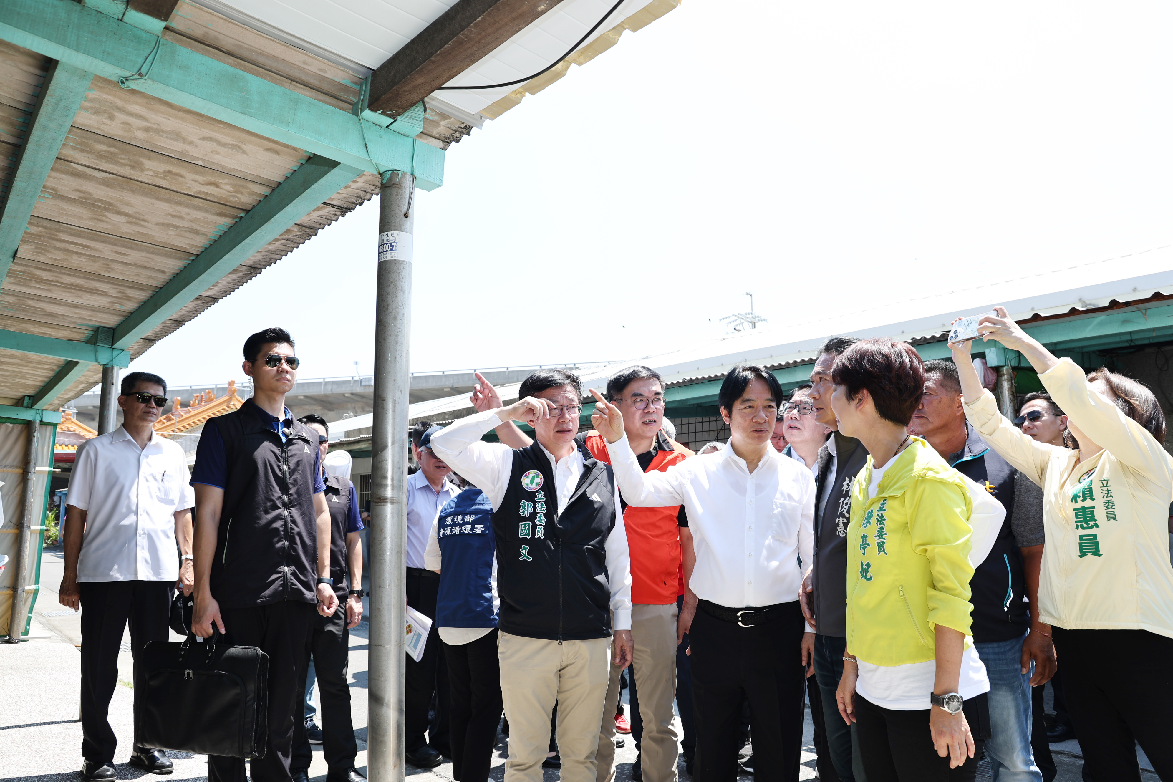 賴總統赴七股視察災後復原 肯定台南市府團隊努力盼汲取經驗建立機制