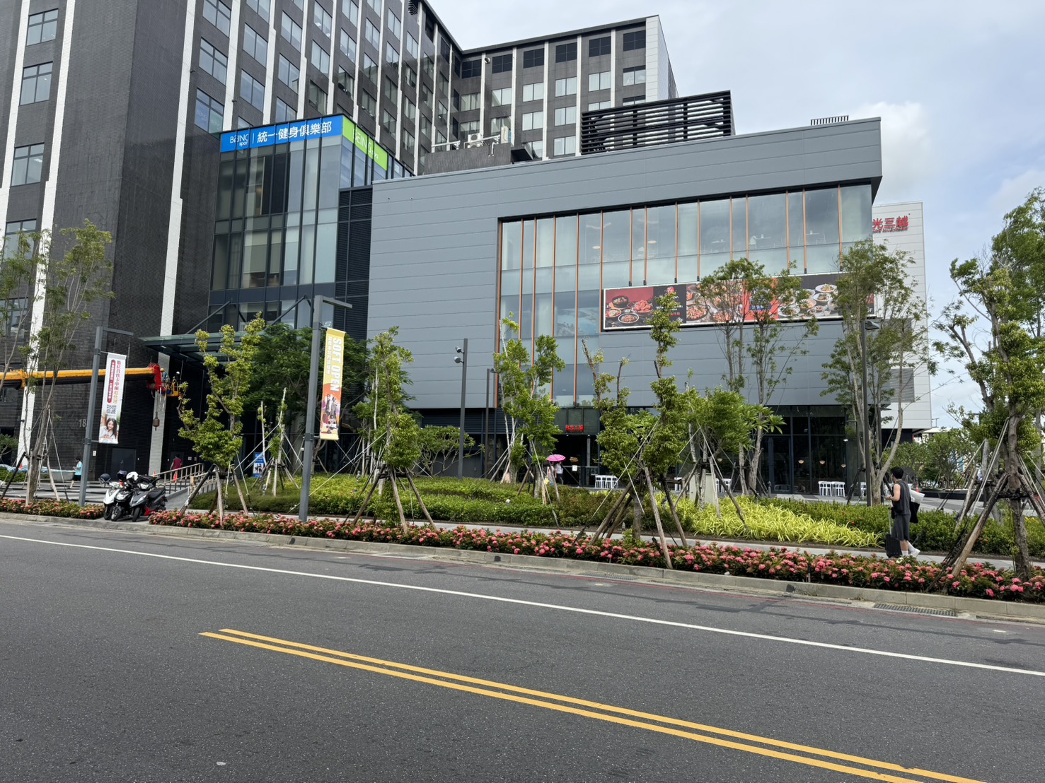 因應「新光三越台南小北門店」營運，交通規劃提前到位 