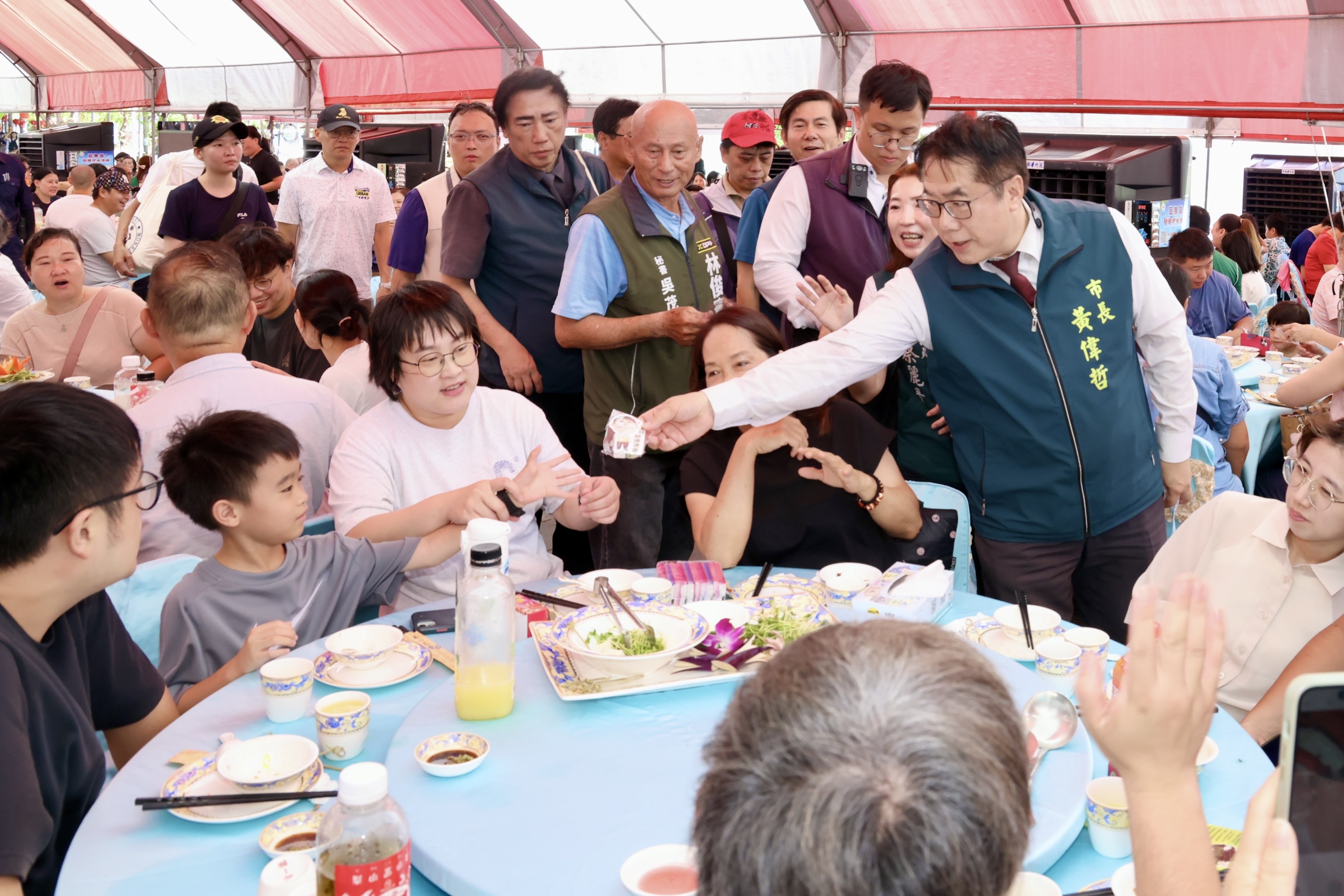 2025台南總舖師四季辦桌夏季場熱鬧開席！黃偉哲讚手路菜完美呈現台南味