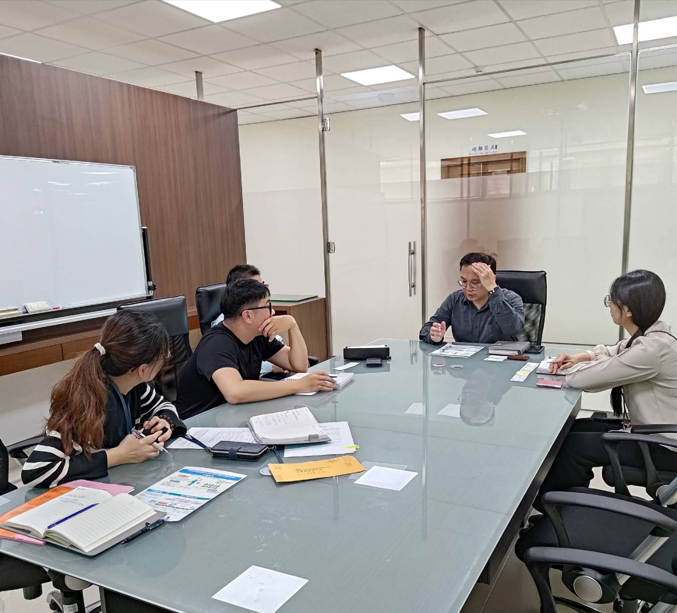 臺南市啟動中小企業服務團 關懷協助中小微企業渡過災害與關稅衝擊