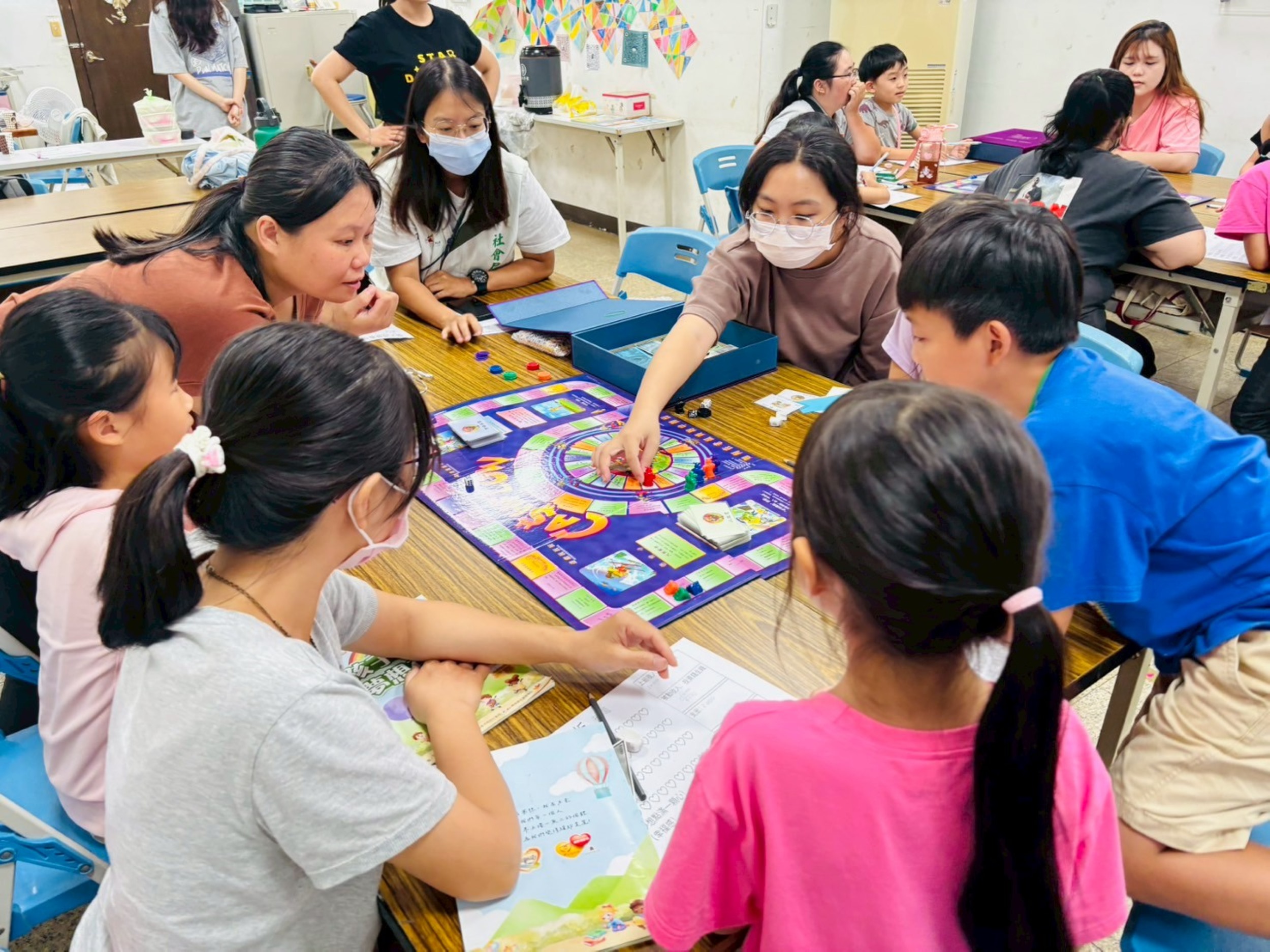 結合教育投資與志願服務導向　黃偉哲推金錢教育累積弱勢家戶脫貧資本