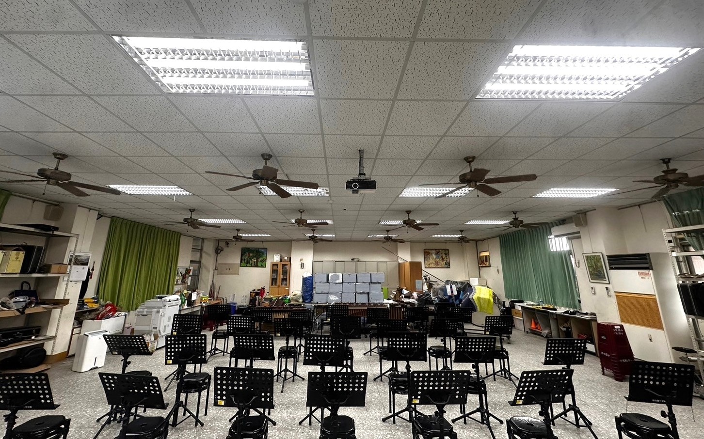 打造明亮節能的教室! 臺南市校園學習空間全面汰換為LED節能燈具 每年省電2,500萬元