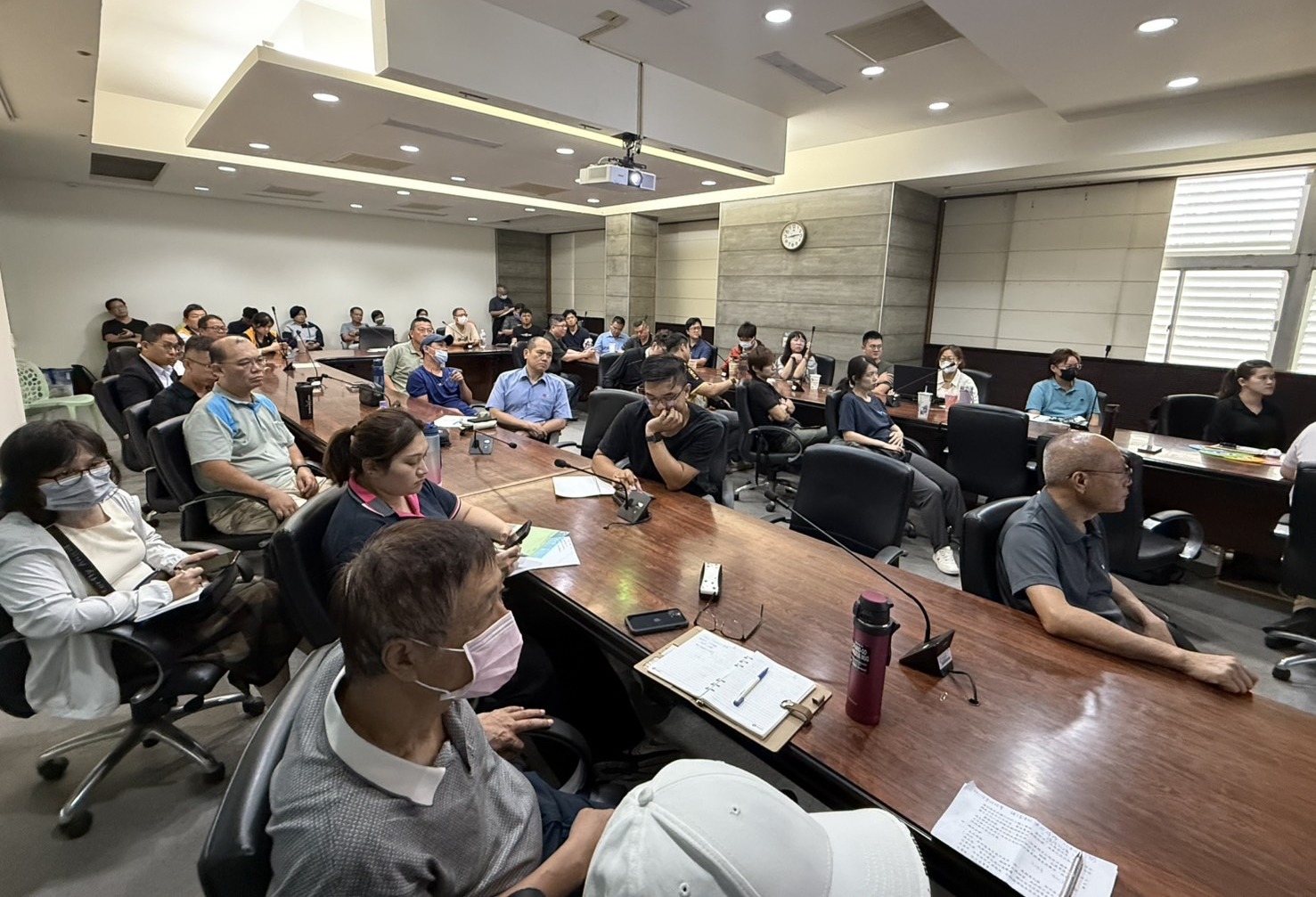臺南市府舉辦「納管及特定工廠合法化宣導說明會」 助業者解決用地變更與移工聘僱難題