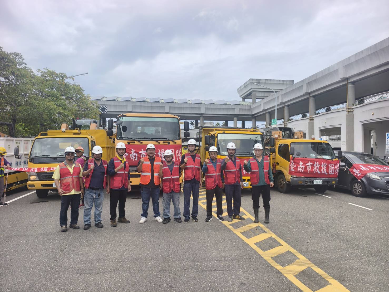 同島一命 臺南市工務局組隊馳援花蓮 黃偉哲：跨局處專業支援花蓮救災