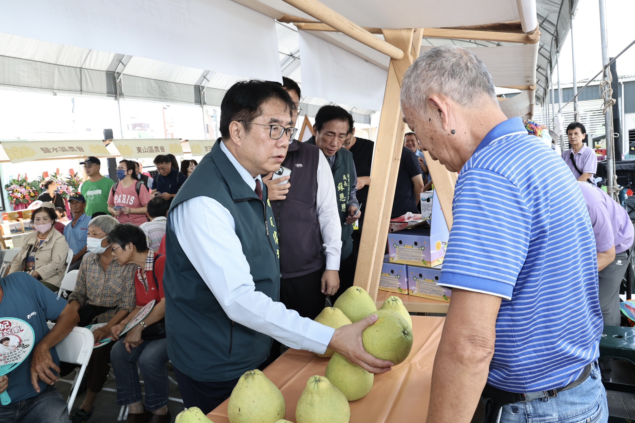 果香飄逸、溫暖傳遞「麻豆柚感生活節」  黃偉哲致敬堅韌農民、感謝災後復原