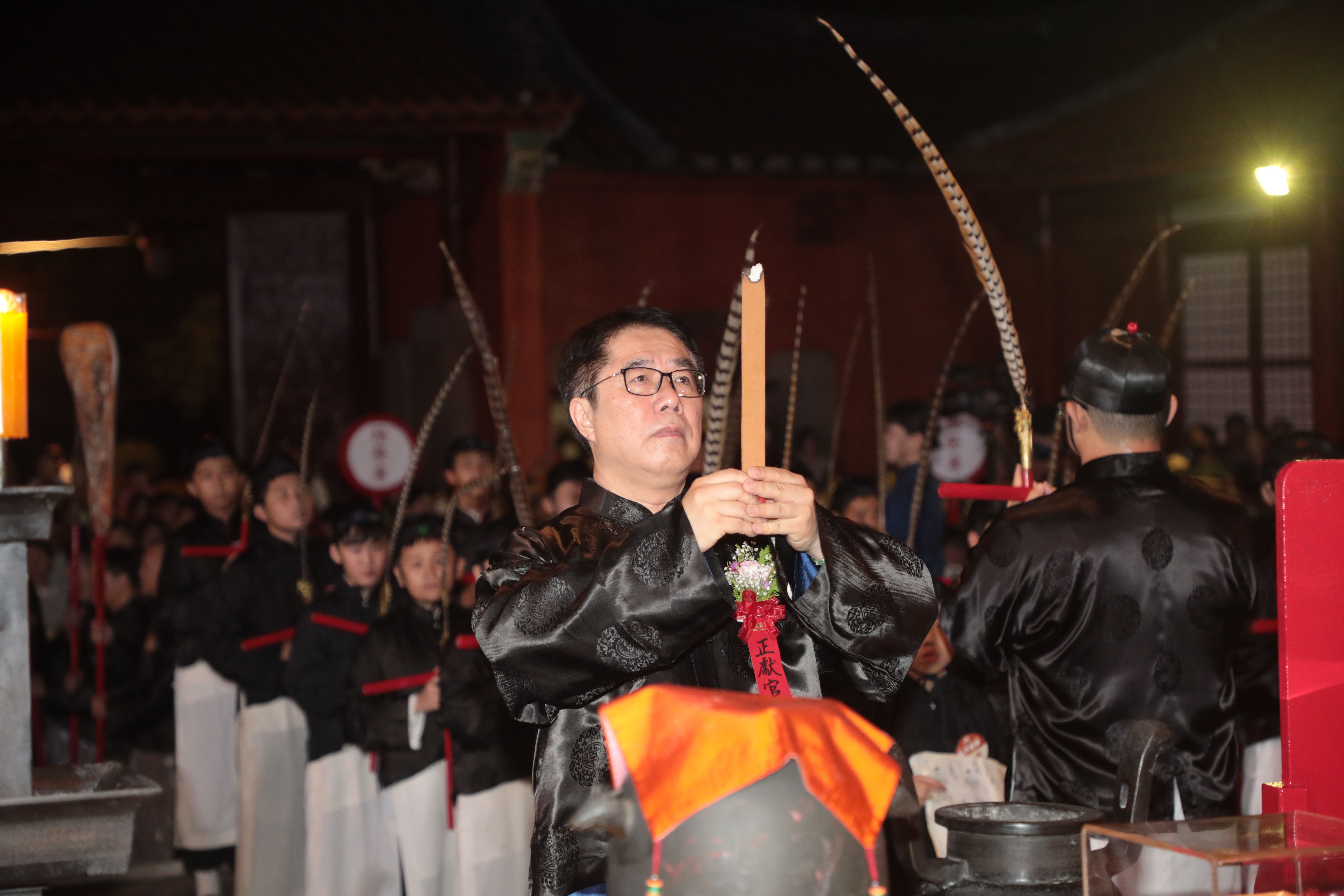 台南孔廟秋祭大典：黃偉哲任正獻官，百年釋奠禮致敬孔子與教師！