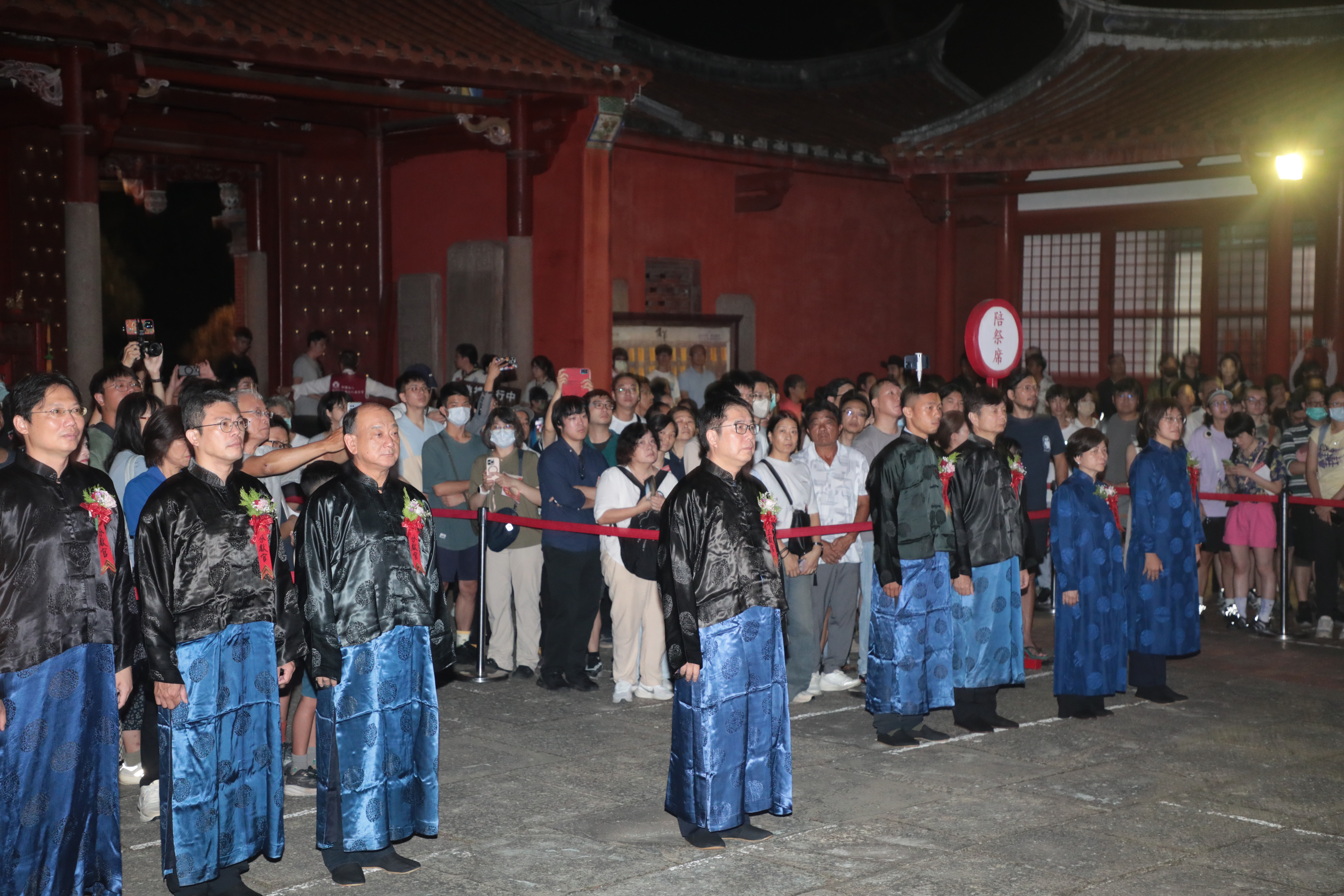 114年秋祭大成至聖先師孔子釋奠典禮 黃偉哲任正獻官傳承百年文化傳統 表達對教師的敬意
