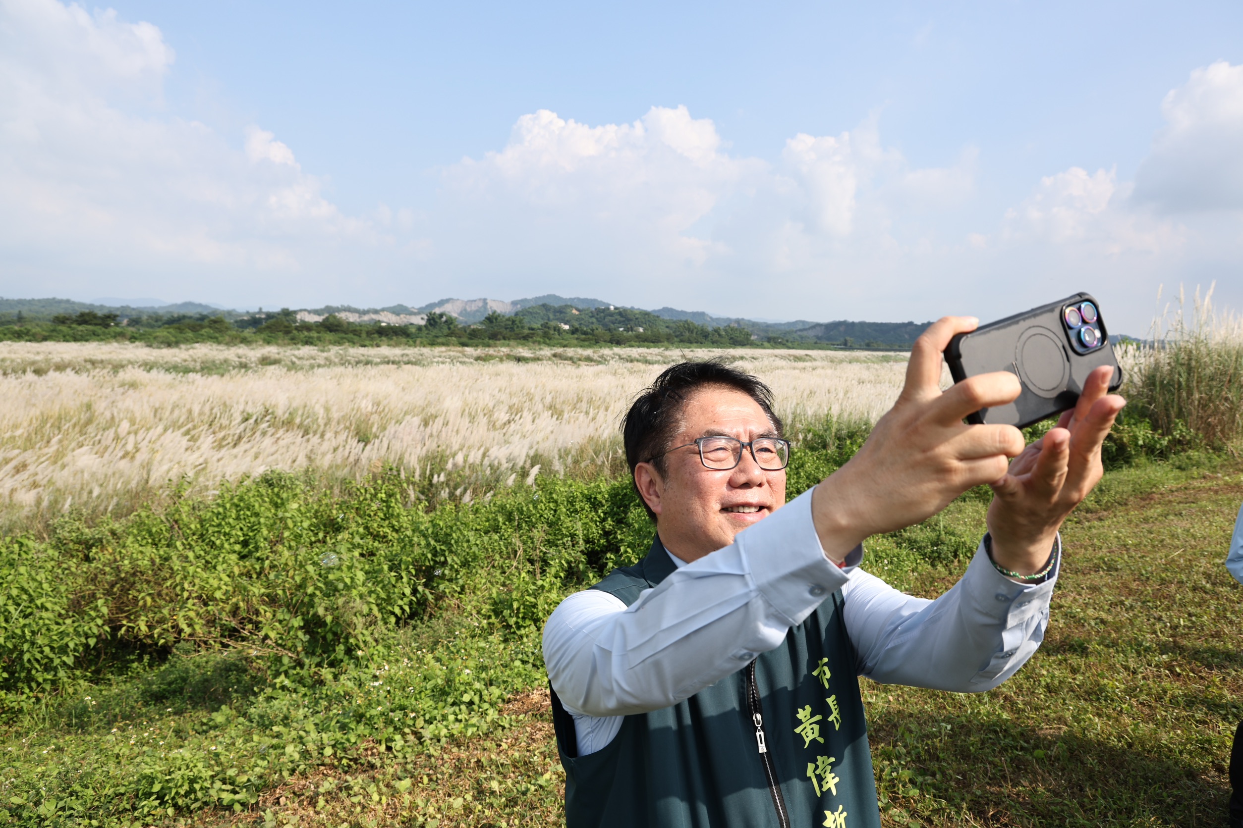 甜根子草花海迎中秋　大內「九月雪」浪漫登場