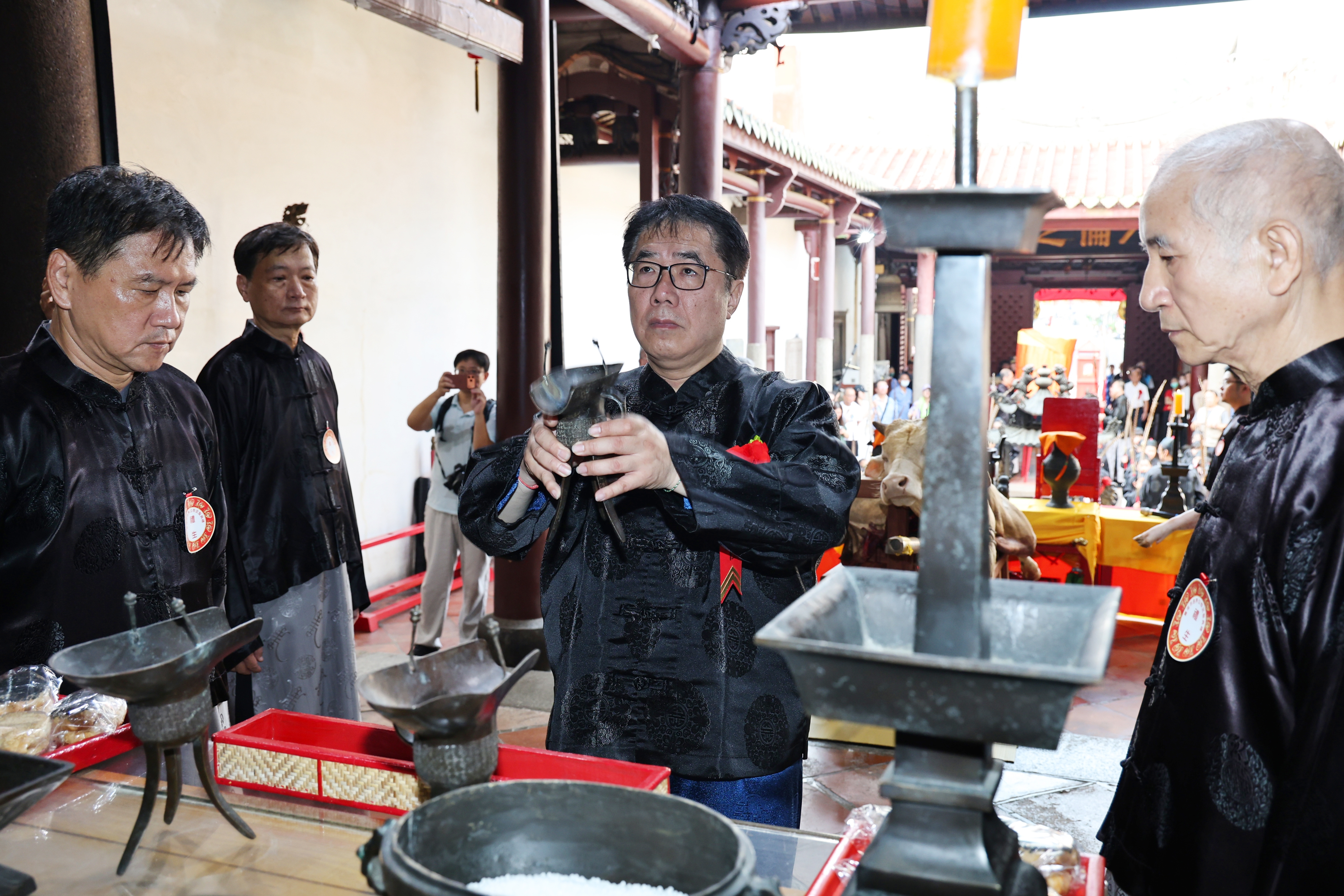 114年台南秋祭武聖祭祀大典 黃偉哲任正獻官 古禮六佾舞莊嚴隆重